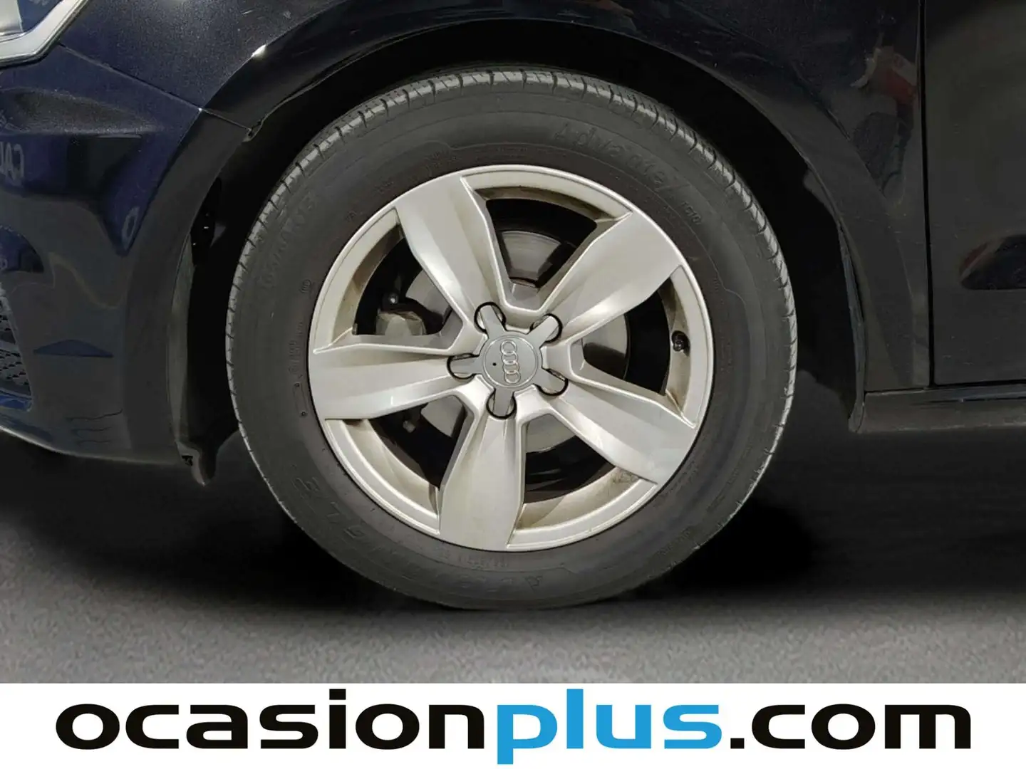 Foto Audi A1 Audi A1 Sportback Attraction 1.4 TDI (90 CV)