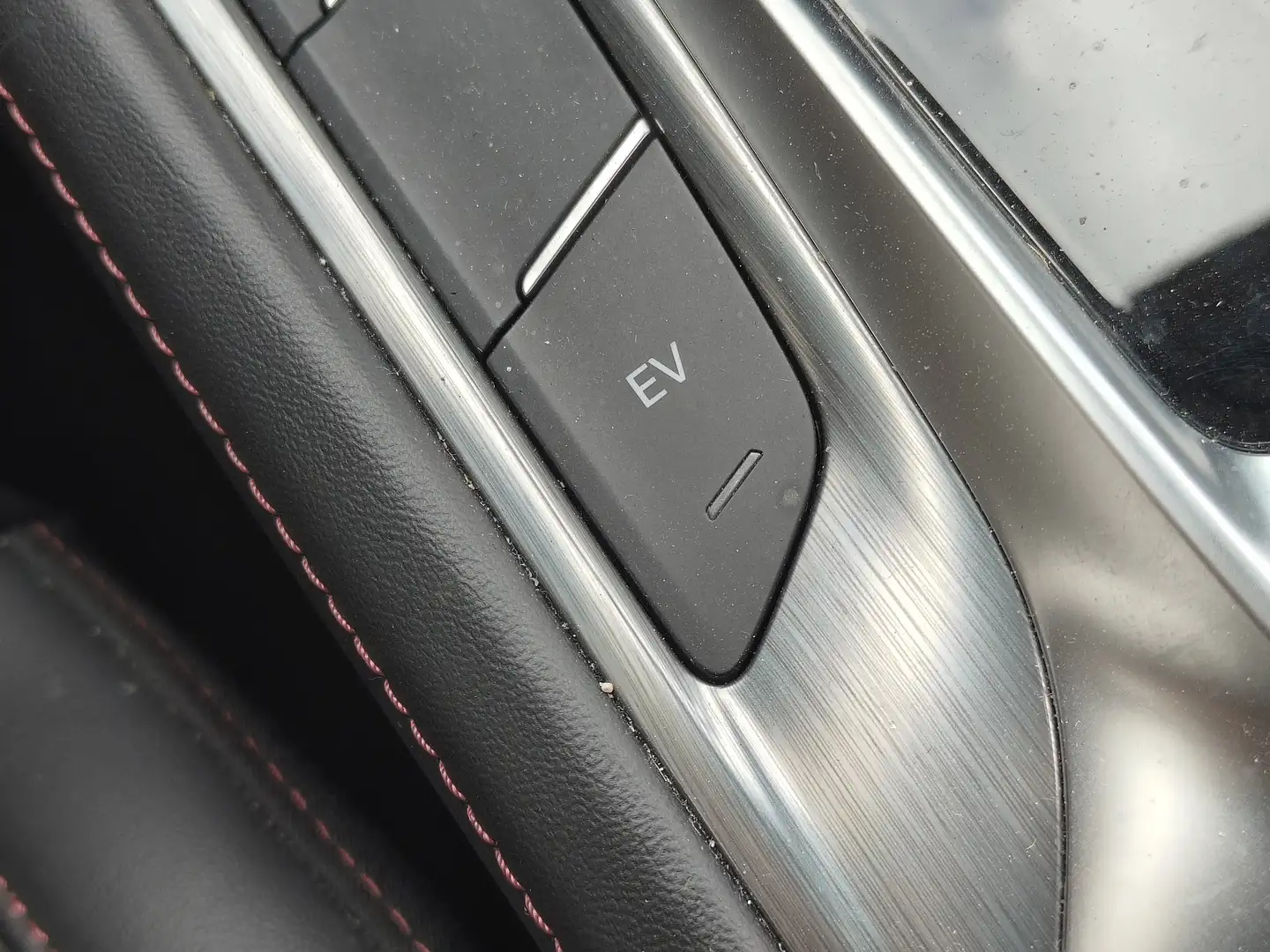 Foto MG HS MG eHS 1.5 T-GDI PHEV Luxury (258 CV)