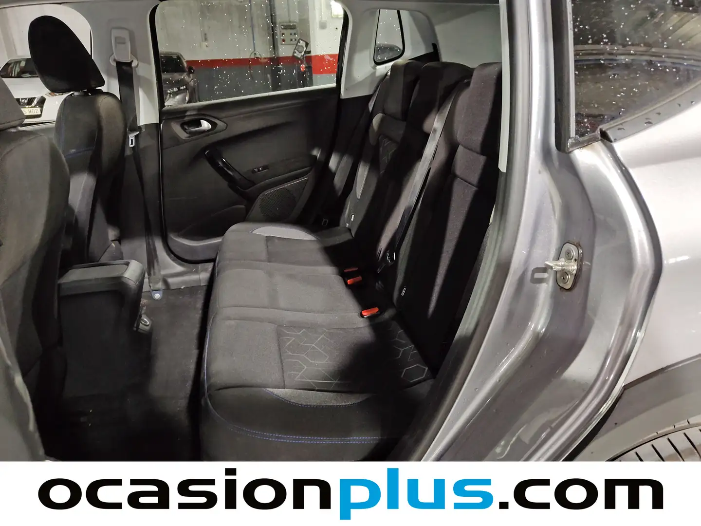 Foto Peugeot 2008 Peugeot 2008 BlueHDi 100 Signature (100 CV)