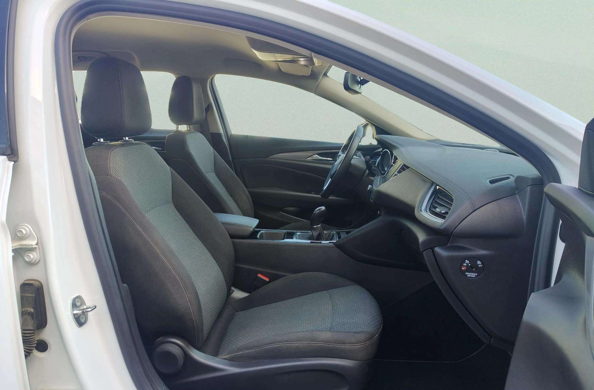 Opel Insignia Sports Tourer 1.6 CDTI ecoTEC Selective - foto 16