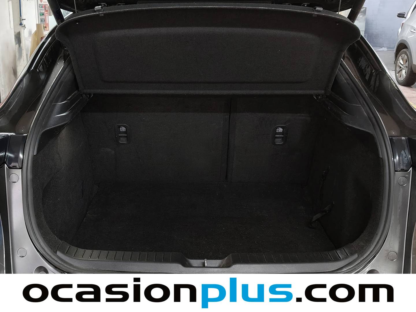 Foto Mazda CX-30 Mazda CX-30 2.0 Skyactiv-G Evolution 2WD AT 90 kW (122 CV)