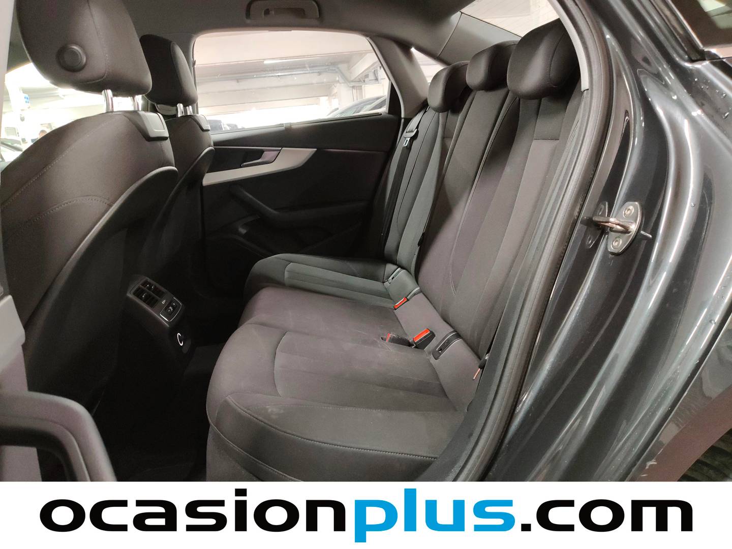 Foto asientos traseros Audi A4 Audi A4 S line edition 2.0 TDI 110 kW (150 CV)