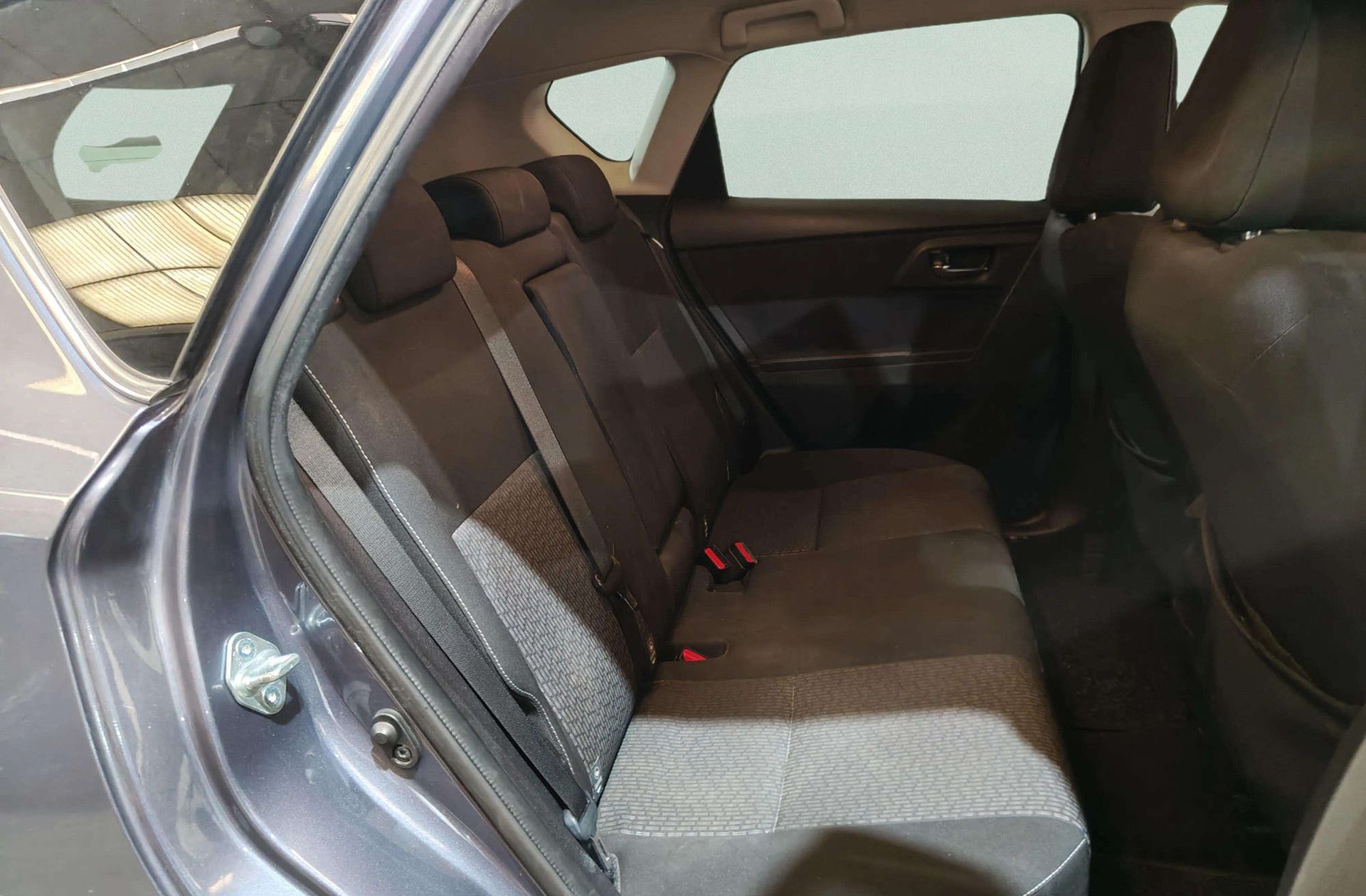 Toyota Auris 90D Feel! - foto 14
