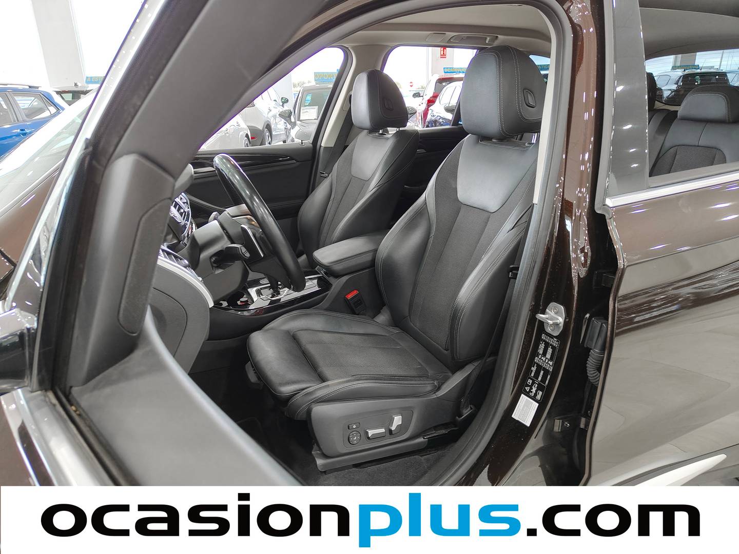 Foto asientos delanteros BMW X3 BMW X3 xDrive20i (184 CV)