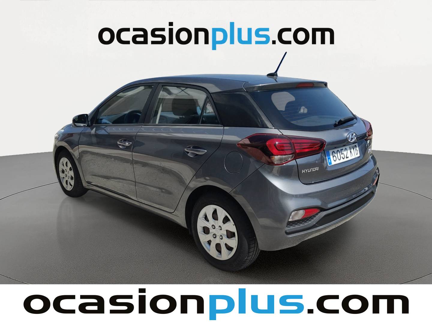 Foto trasera Hyundai i20 Hyundai i20 1.2 MPI Essence LE (75 CV) izquierda