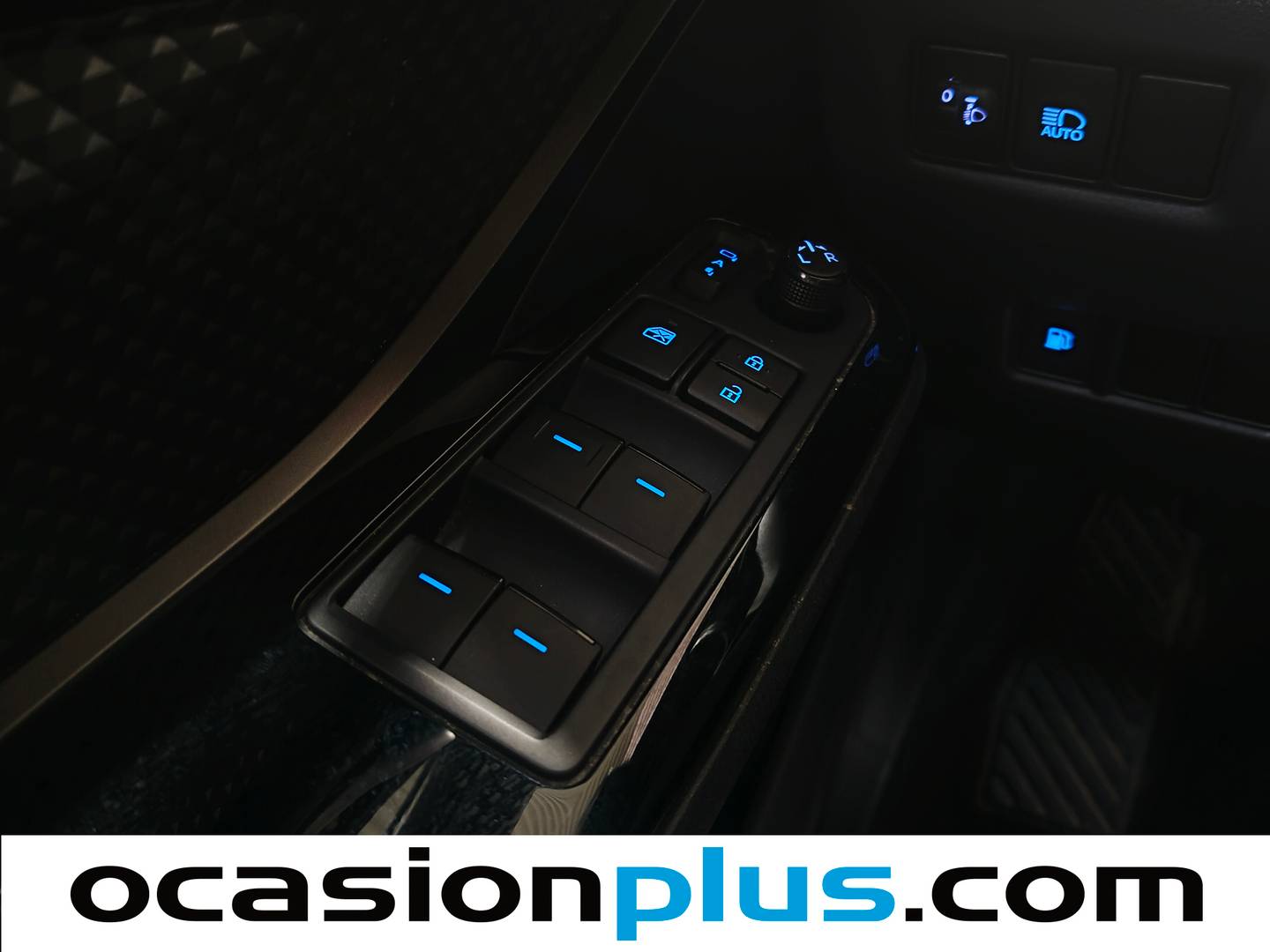 Toyota C-HR Toyota C-HR 1.8 125H Advance (122 CV) al mejor precio