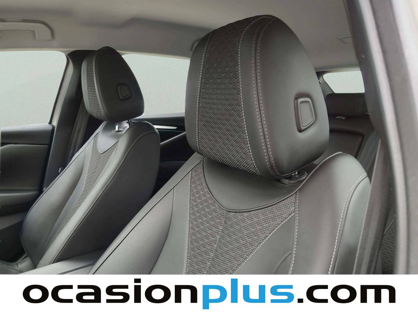 Extras y acabados del DS DS 4 DS DS4 E-TENSE Trocadero (225 CV)