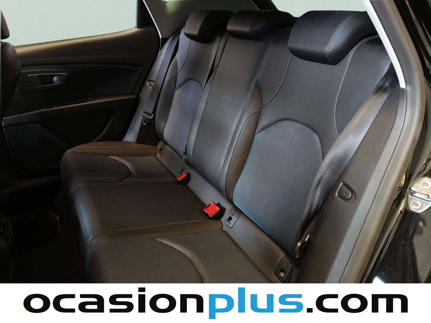 Foto asientos traseros Seat León Seat León 2.0 TDI S&S Style Connect (150 CV)