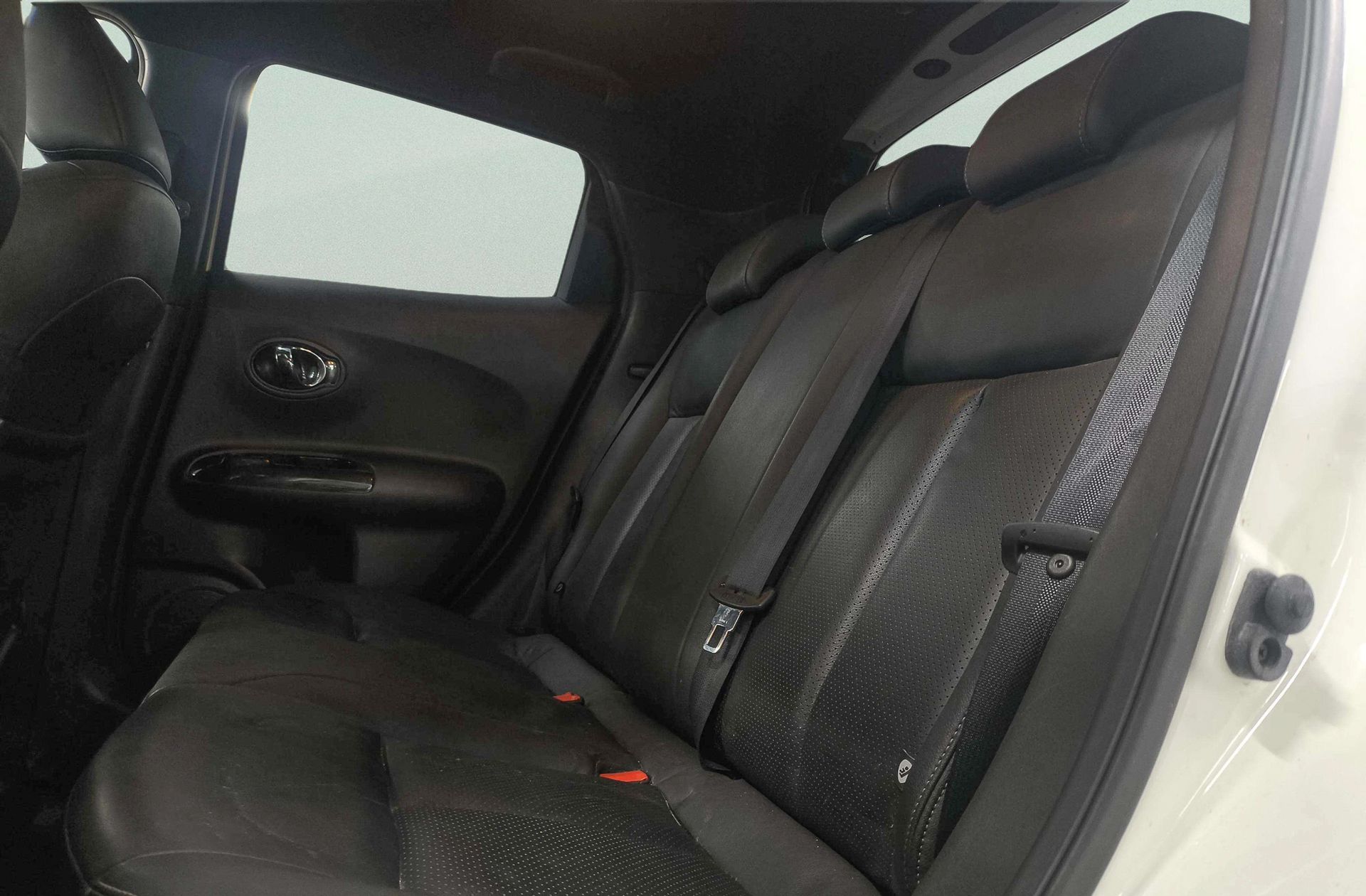 Nissan Juke 1.5 dCi Tekna Premium 4x2 - foto 13