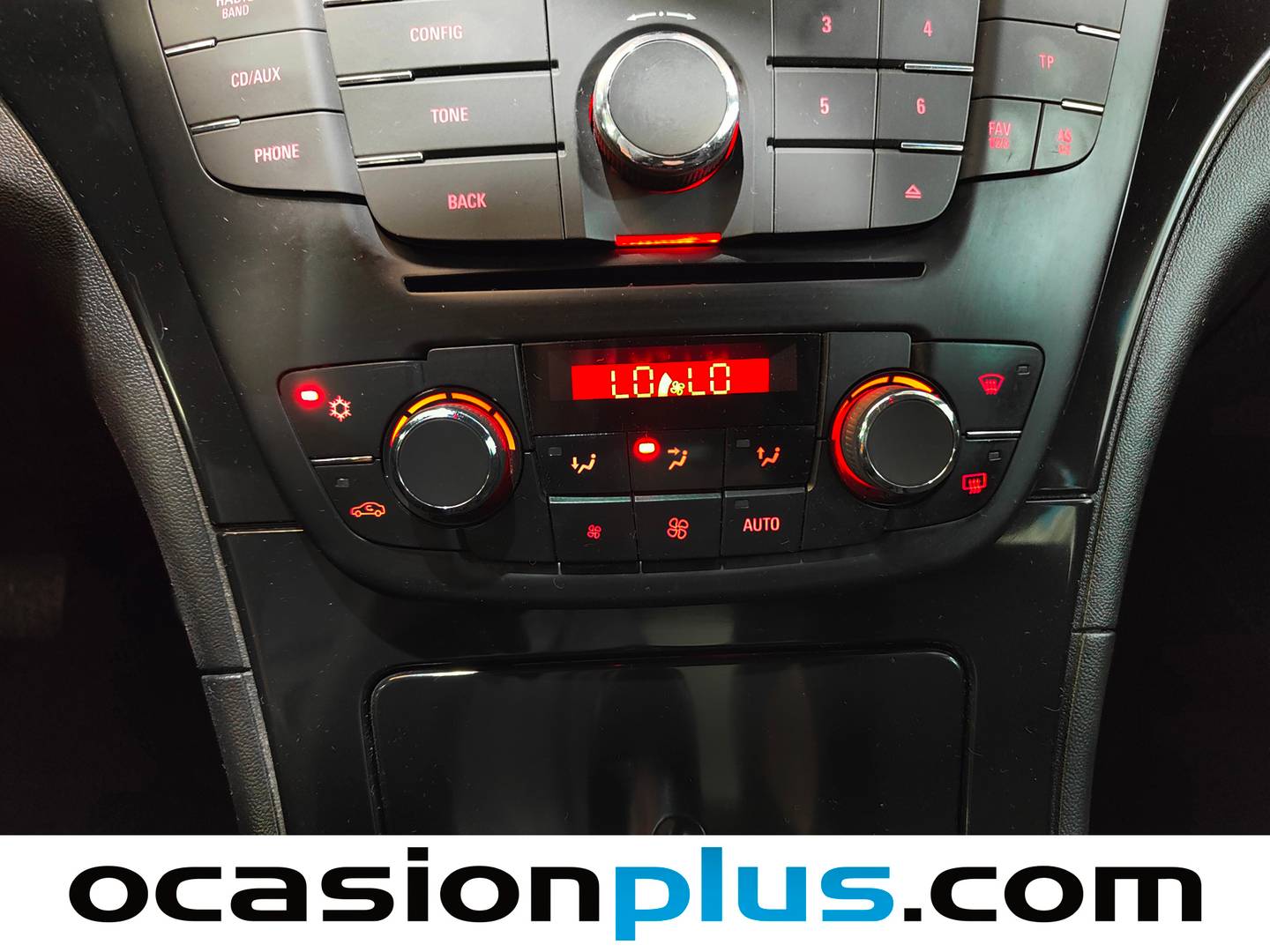 Equipamiento del Opel Insignia Opel Insignia 1.8 16v Cosmo (140 CV)