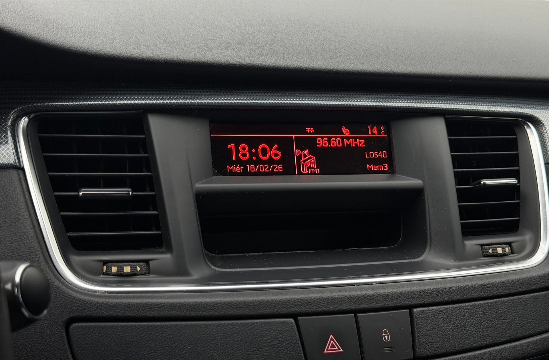 Peugeot 508 1.6 e-HDI BlueLion Active CMP - foto 30