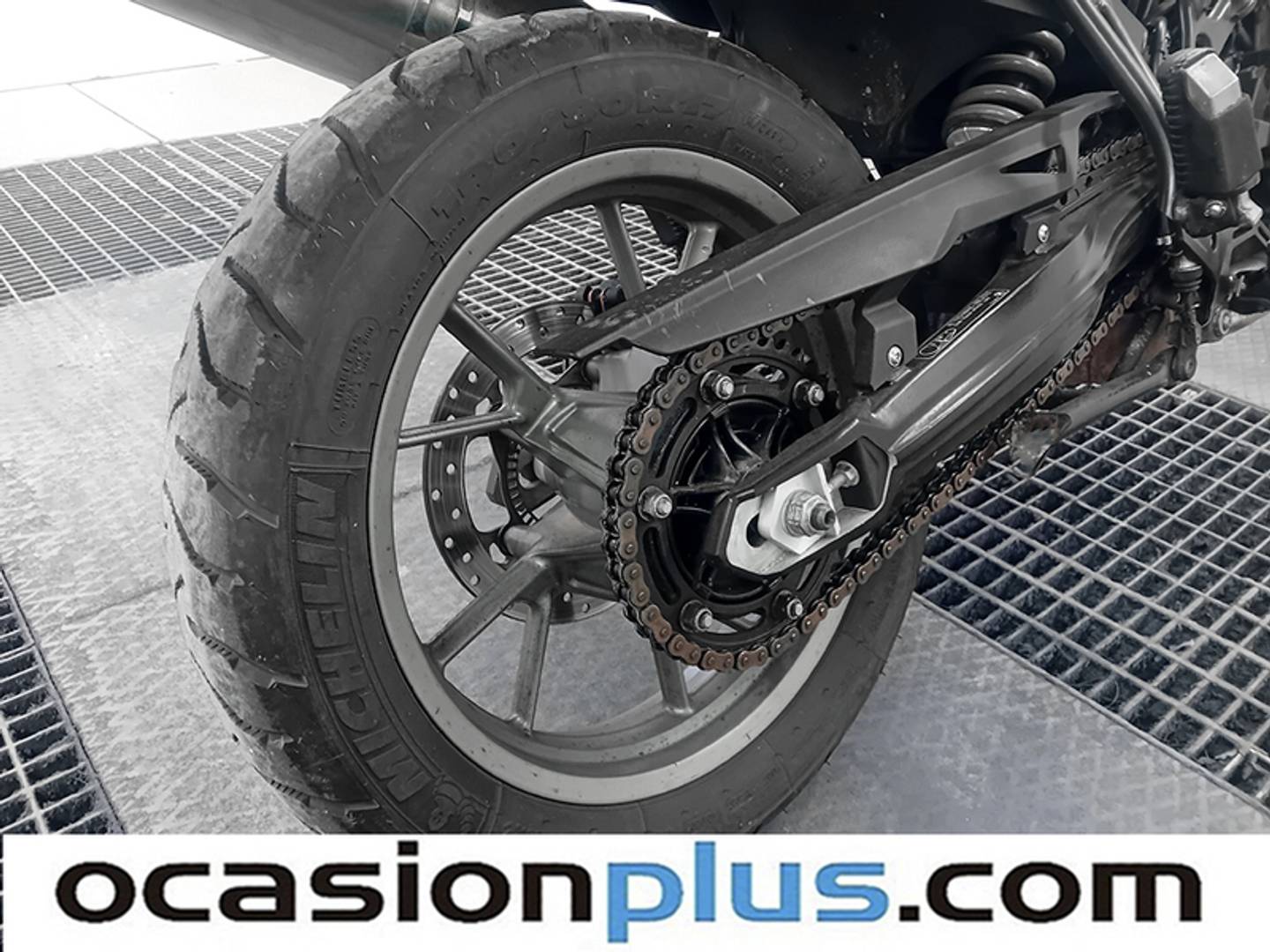 Foto BMW Motorrad F 700 GS BMW Motorrad F 700 GS 700 GS (75CV)