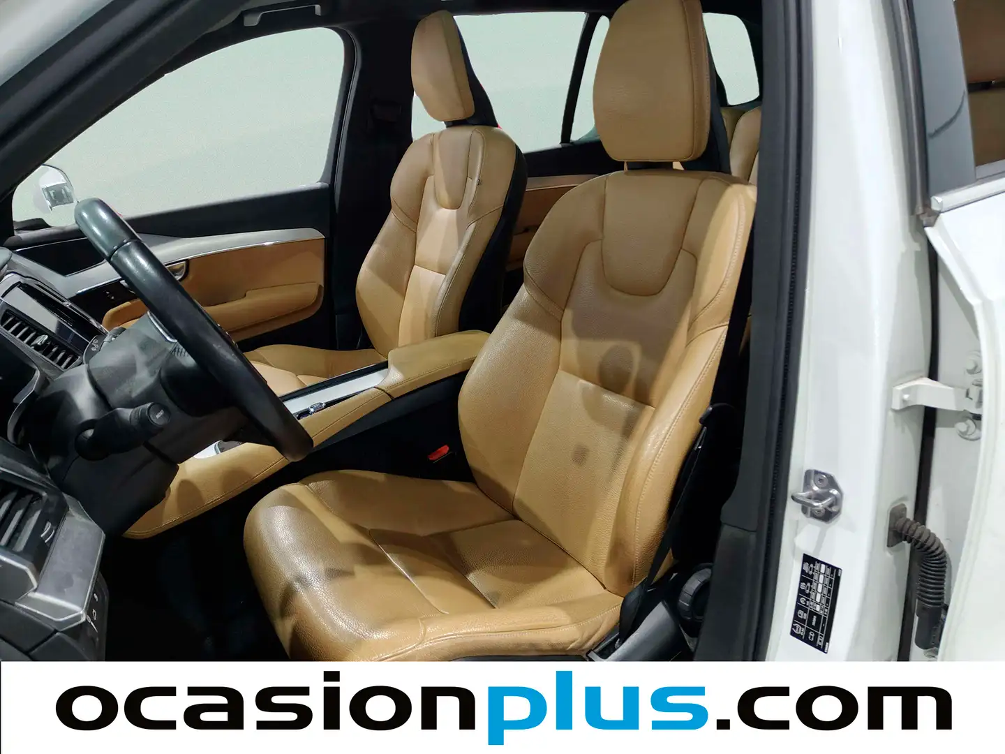 Foto Volvo XC90 Volvo XC90 T8 Momentum AWD Auto (390 CV) 7 Plazas
