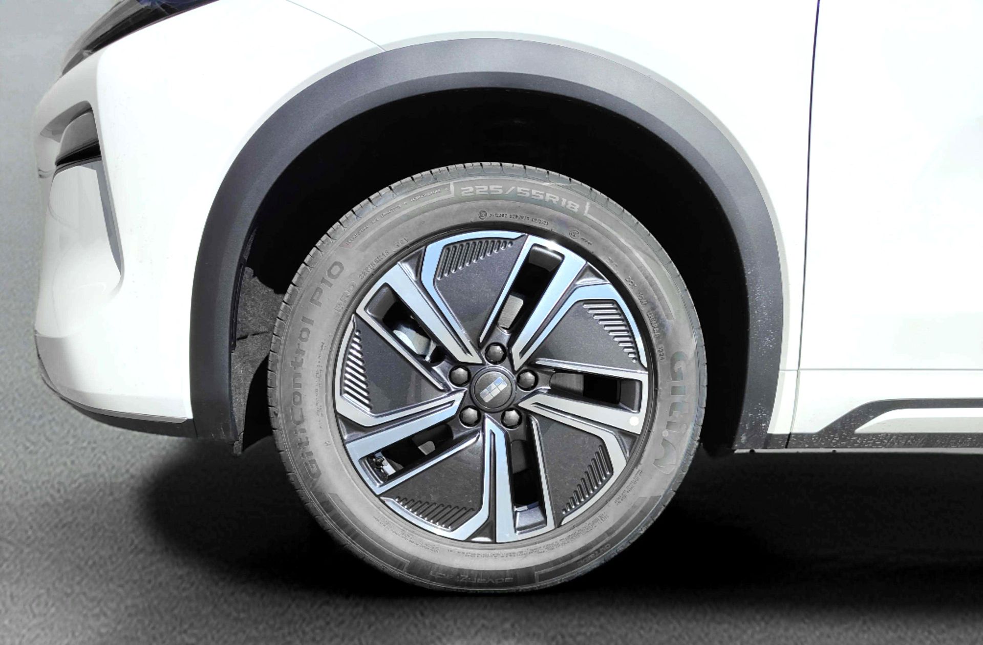 Geely Starray EM-i 1.5 PHEV Pro - foto 38