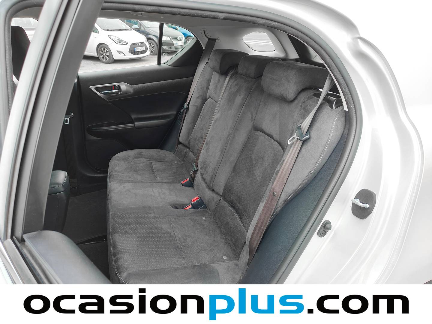 Foto asientos traseros Lexus CT Lexus CT 200h Executive Tecno (136 CV)