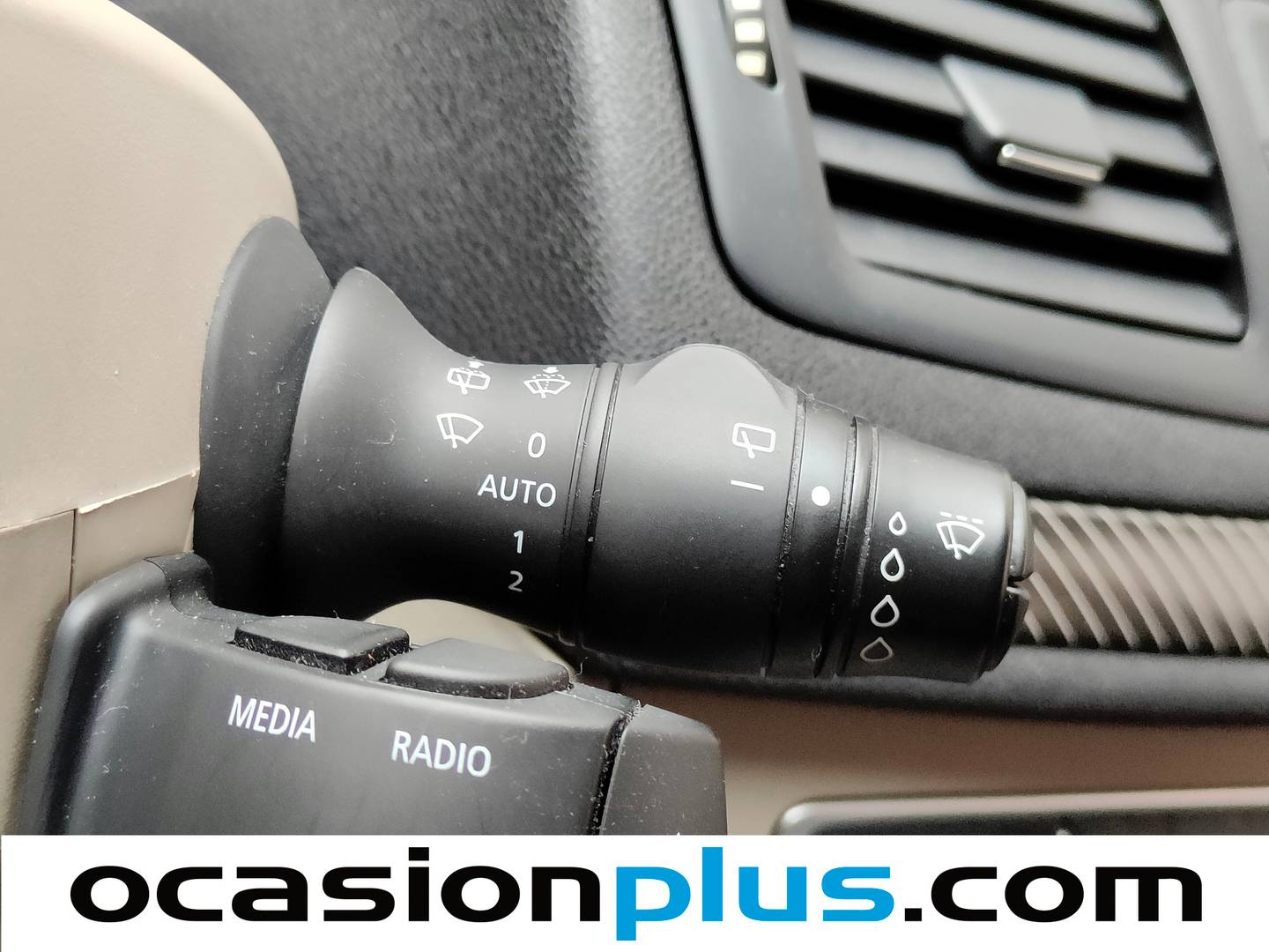 Extras del Renault Mégane Renault Megane Expression Energy S&S Tce (115 CV)