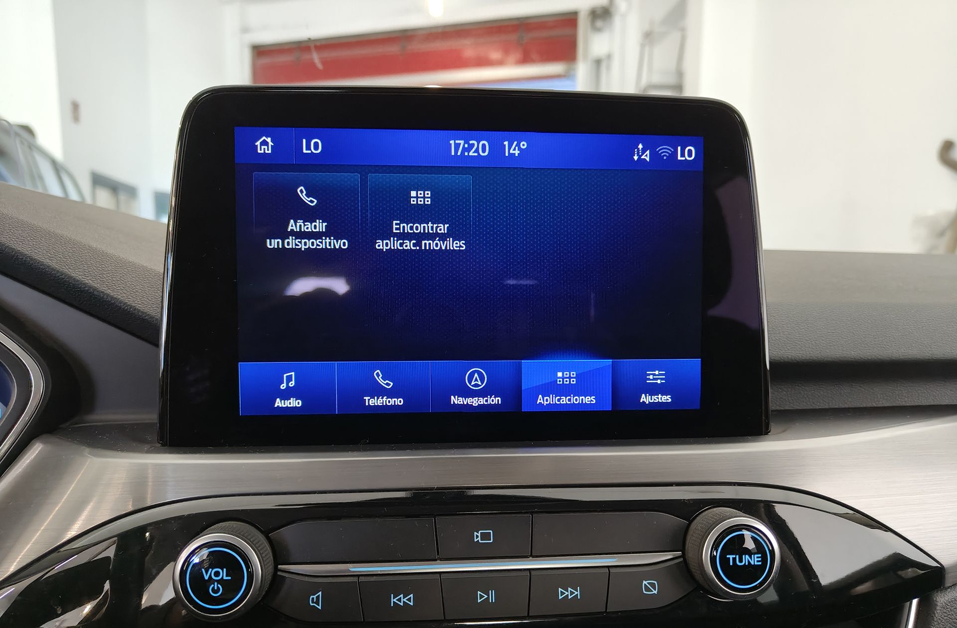 Ford Kuga 2.0 EcoBlue Titanium 4x4 - foto 31