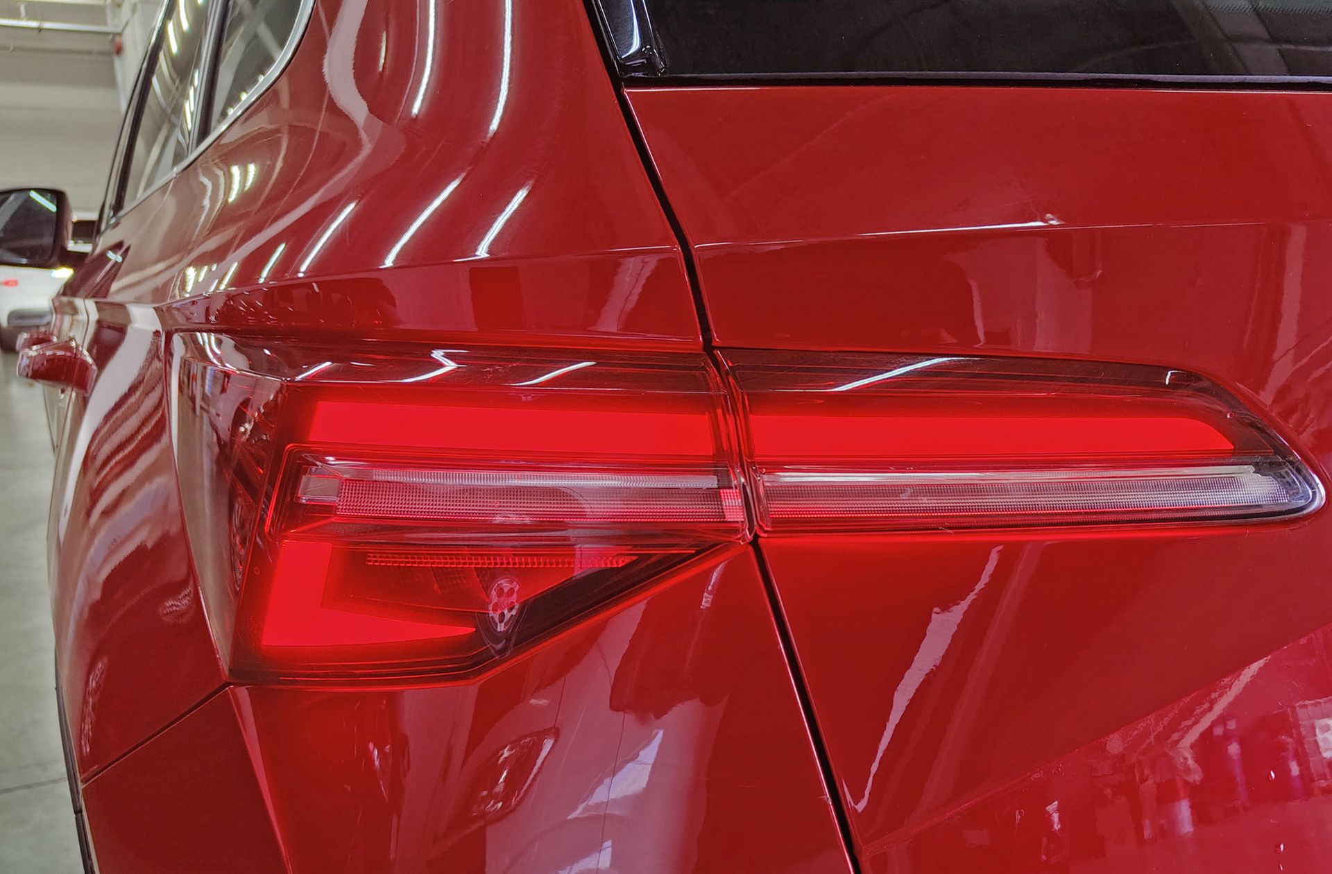 Škoda Karoq 2.0 TDI Selection - foto 17