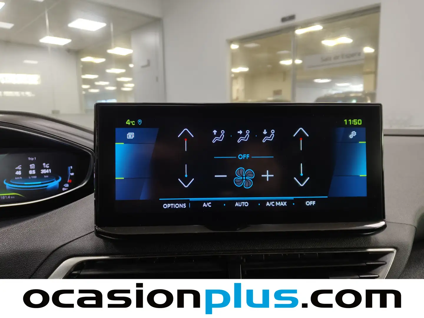 Foto Peugeot 3008 Hybrid Peugeot 3008 Hybrid 300 Allure Pack e-EAT8 (300 CV)