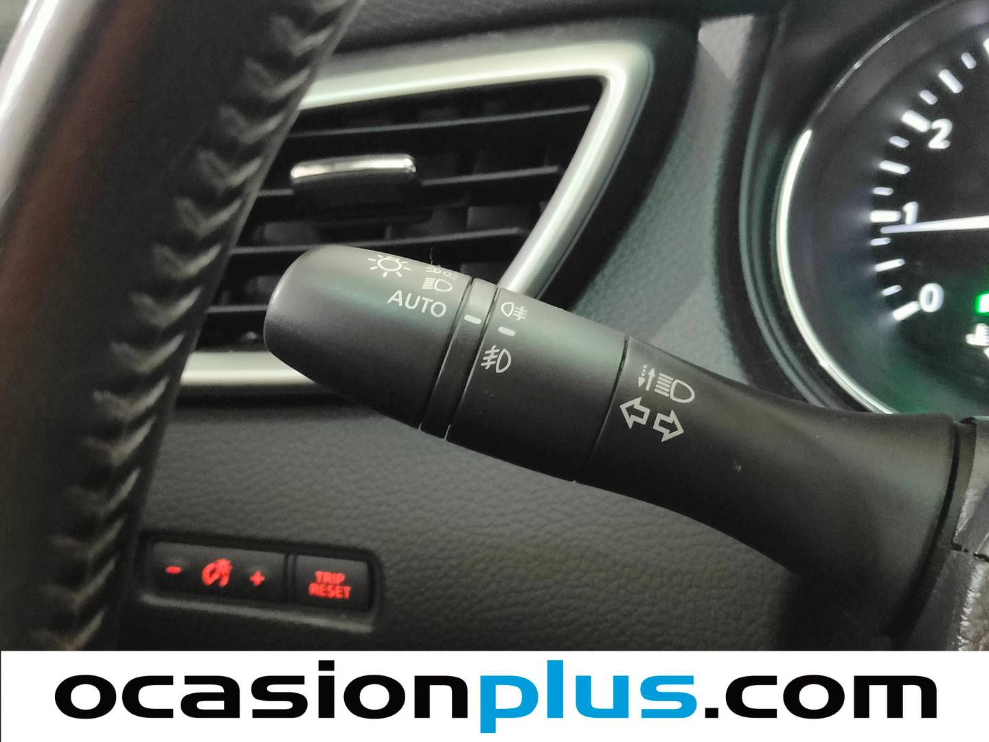 Nissan QASHQAI Nissan Qashqai 1.6 DIG-T Tekna Premium S 4x2  (163 CV) de segunda mano