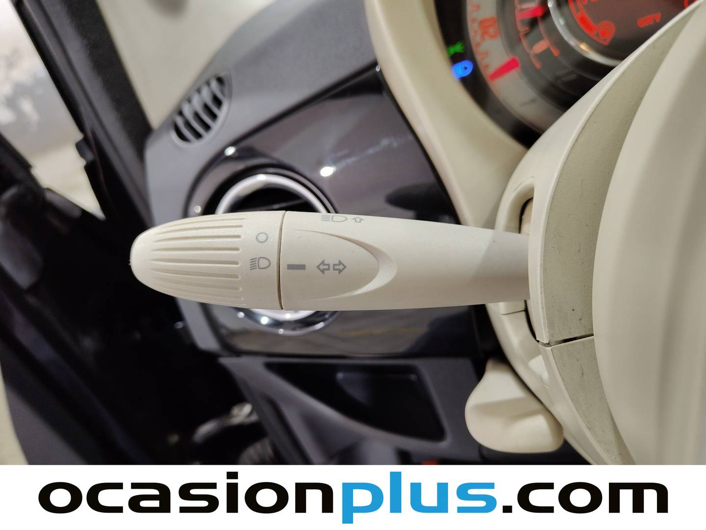 Fiat 500 Fiat 500 1.2 8v Lounge (69 CV) 2013