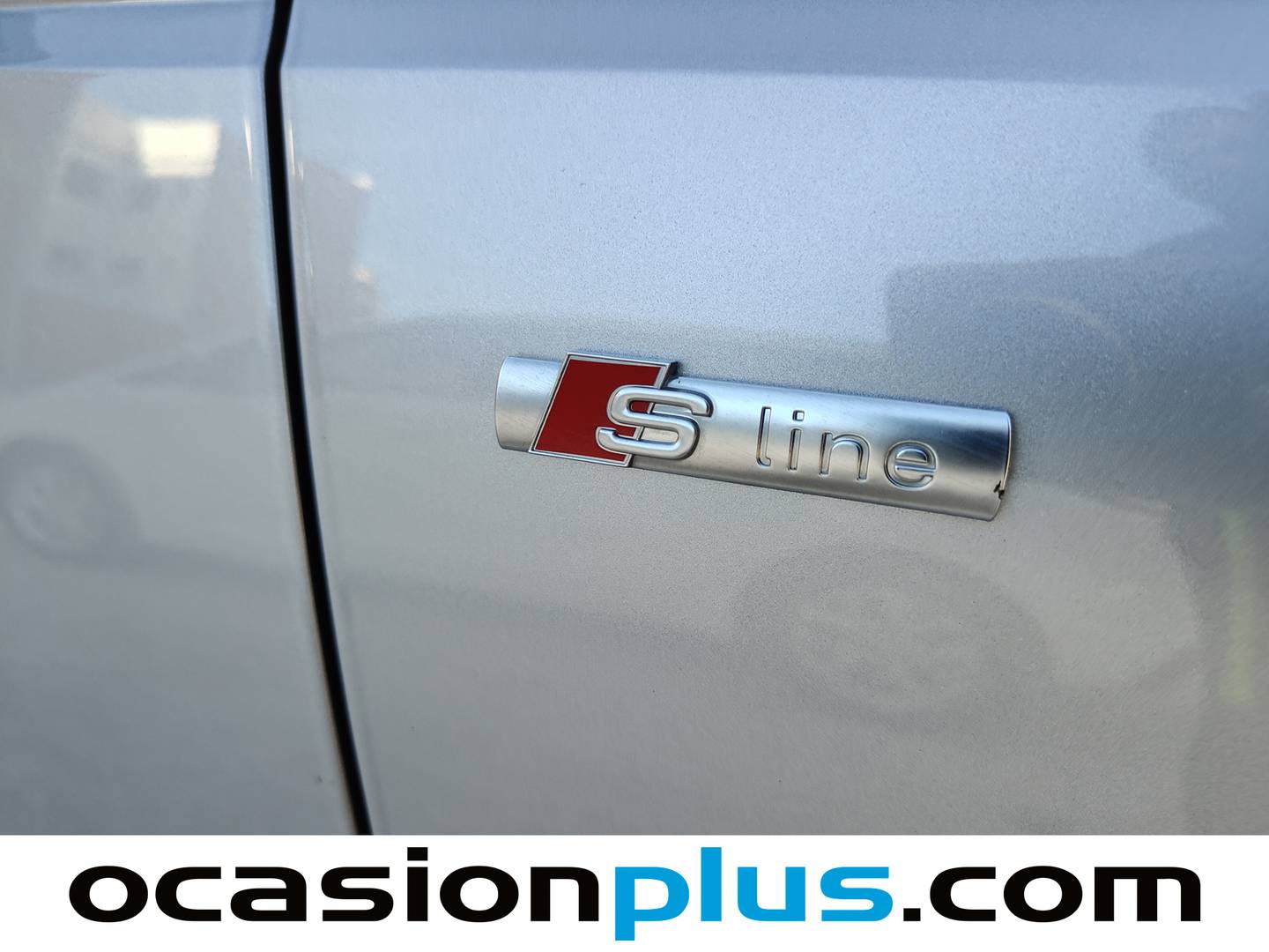 Foto Audi A4 Audi A4 Avant S line edition 2.0 TDI (150 CV)