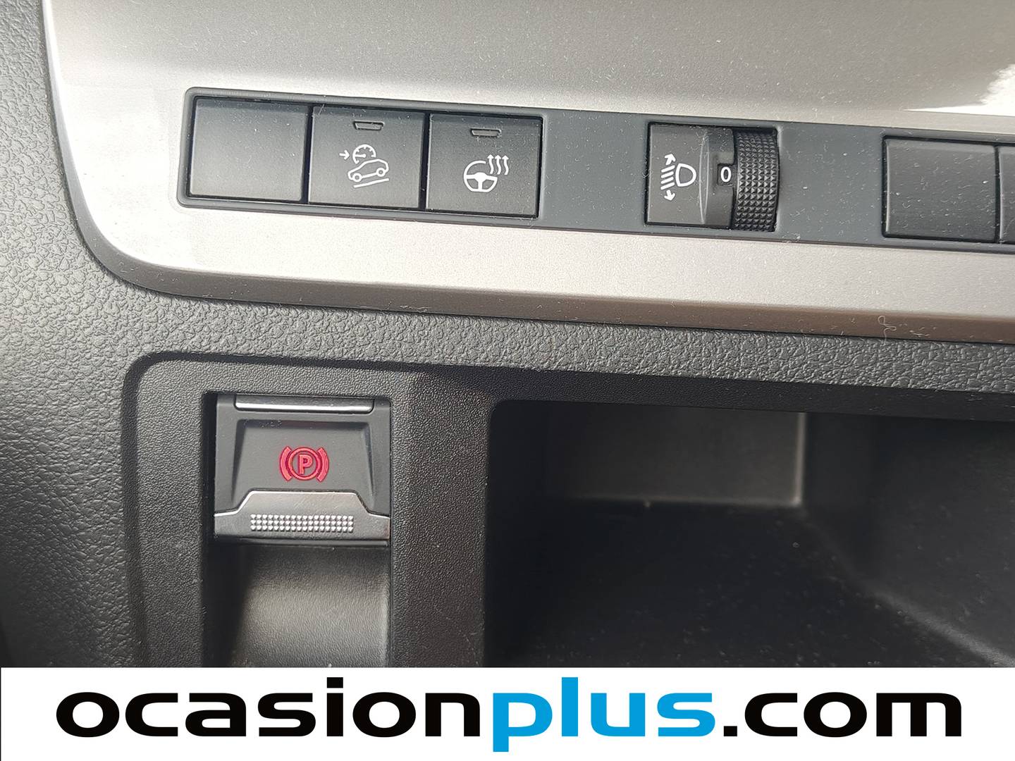 Acabados Peugeot Traveller Peugeot Traveller BlueHDi Business Long EAT8 (180 CV) 8 Plazas
