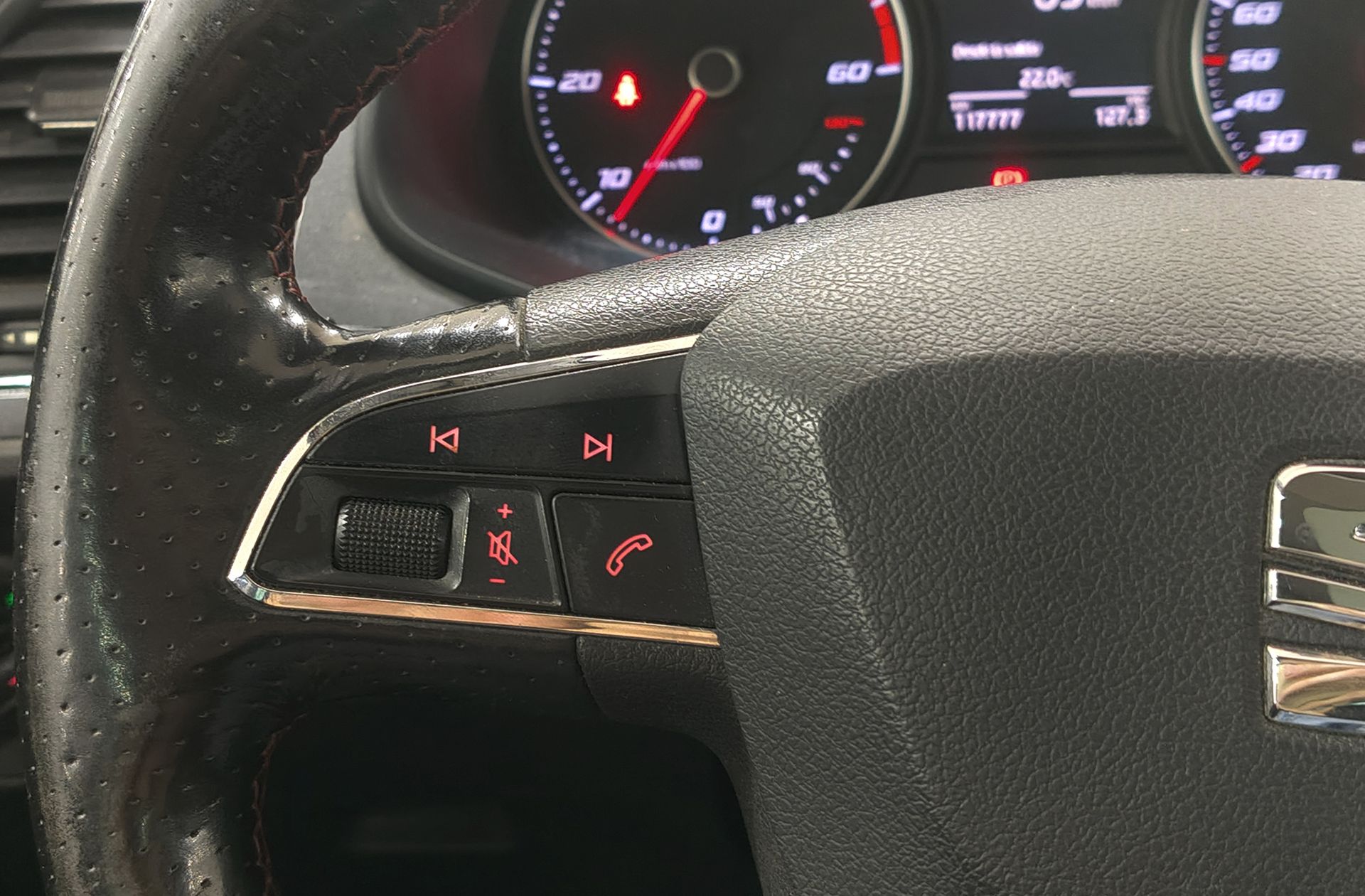 SEAT León 2.0 TDI FR - foto 28