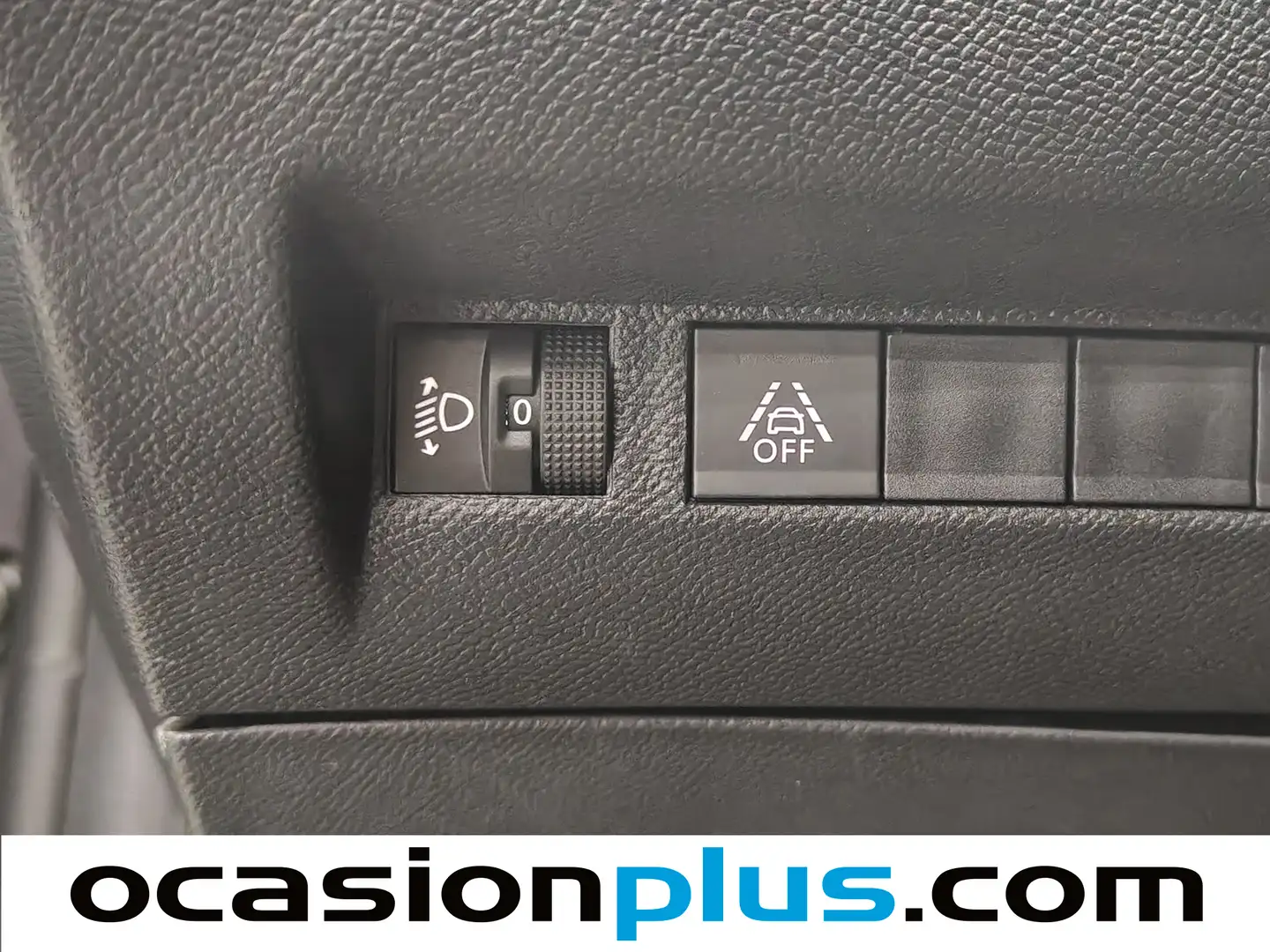 Foto Peugeot 208 Peugeot 208 PureTech 100 Allure (100 CV)