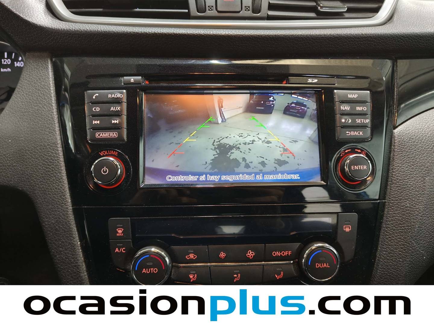 Extras y acabados del Nissan QASHQAI Nissan Qashqai dCi 110 S&S Acenta 4x2 (110 CV)