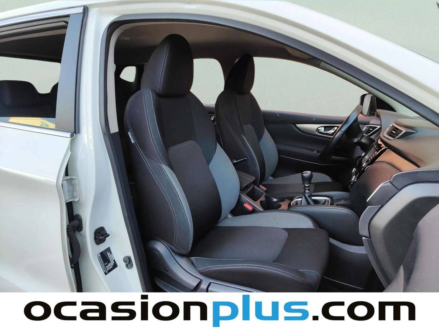 Nissan QASHQAI Nissan Qashqai DIG-T 115 N-Connecta 4x2 (115 CV) km 0