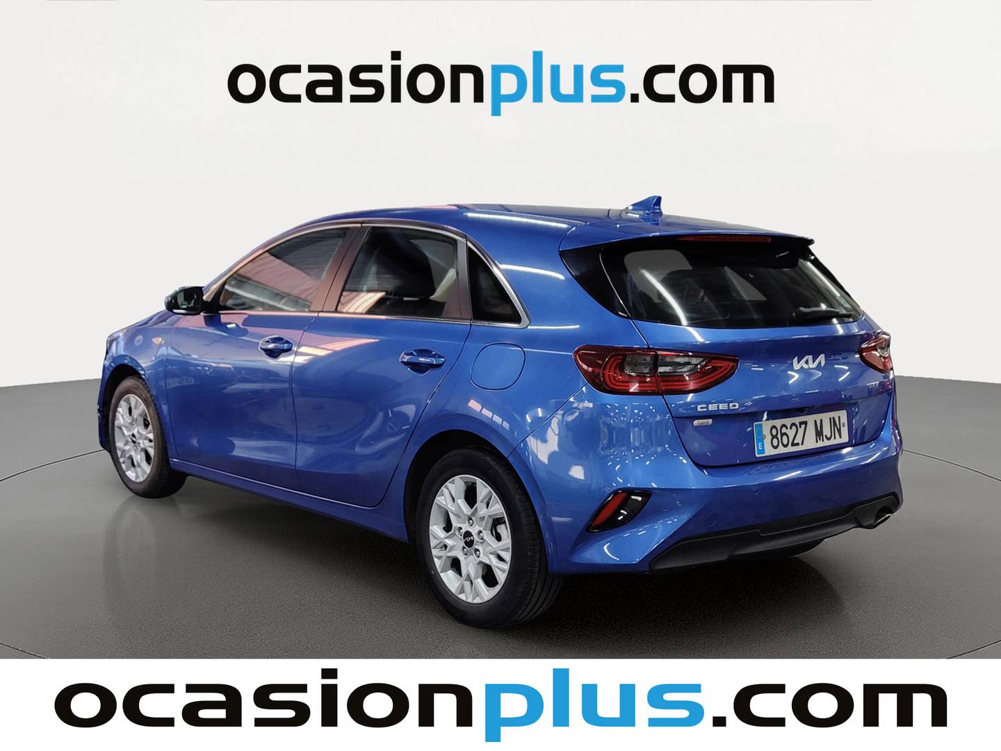 Foto trasera KIA Ceed KIA Ceed 1.6 MHEV iMT Drive (136 CV) izquierda