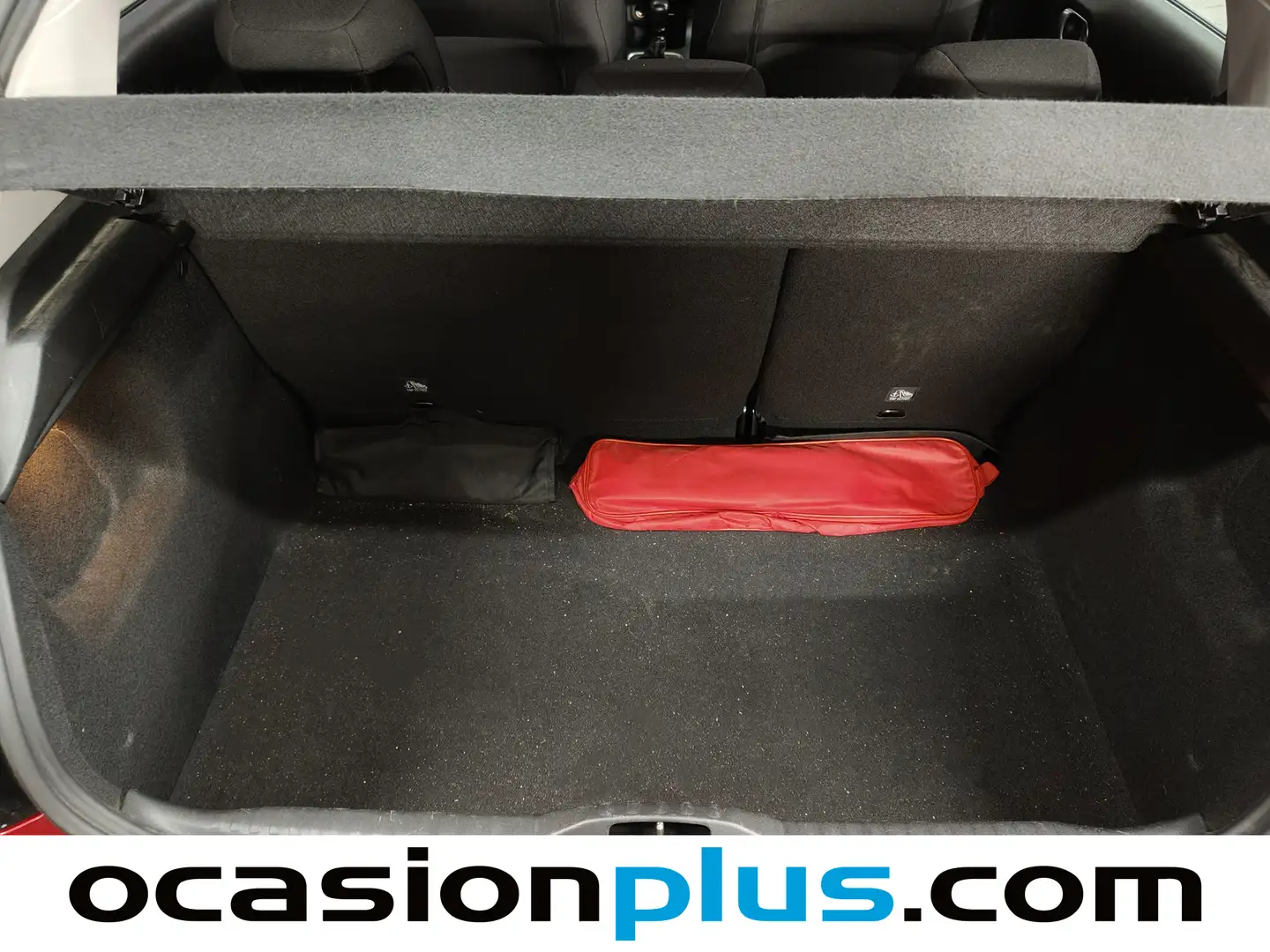 Foto Citroën C3 Citroen C3 BlueHDi 100 S&S Feel (99 CV)