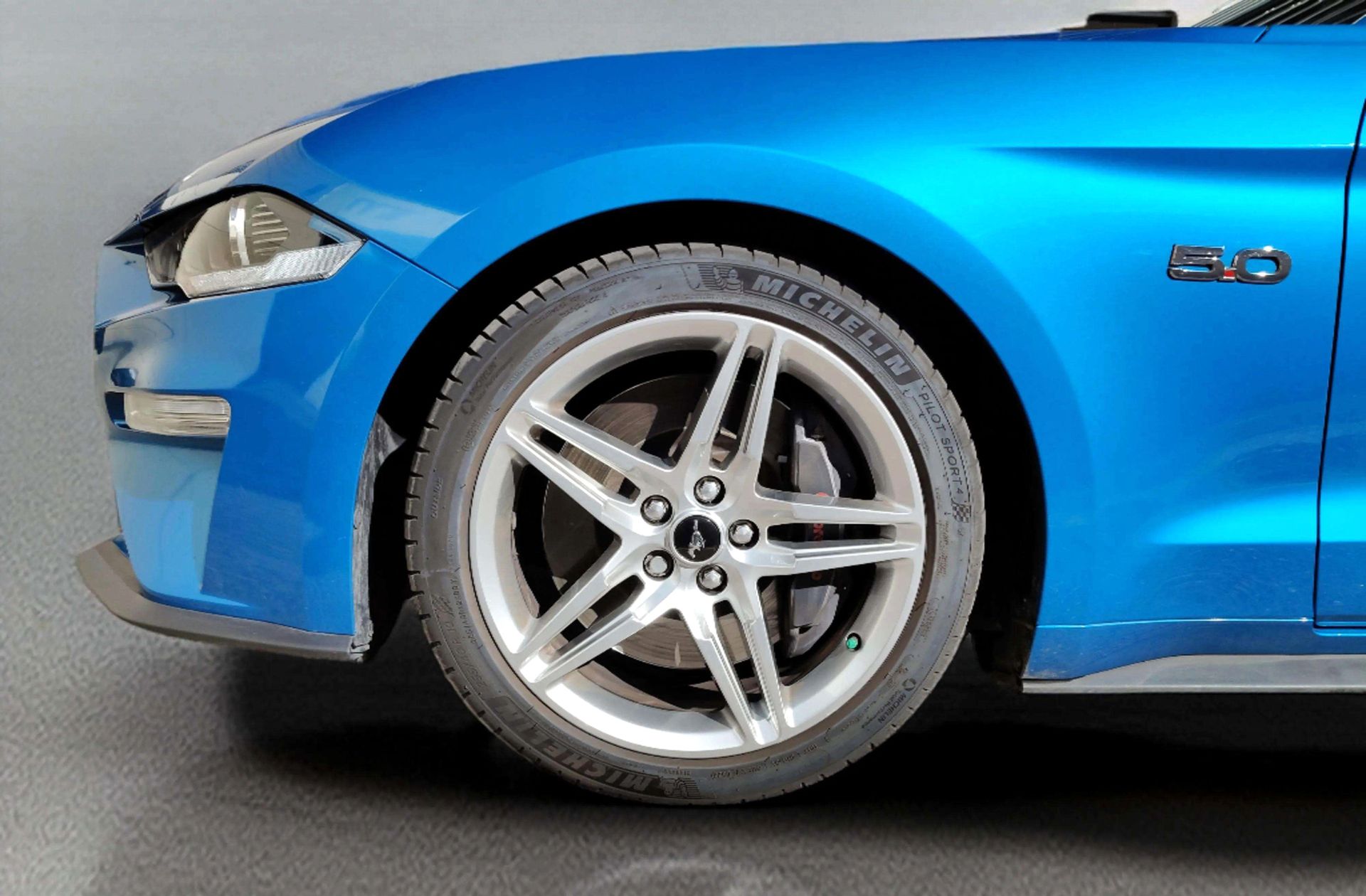 Ford Mustang 5.0 Ti-VCT V8 Mustang GT Fastback - foto 45