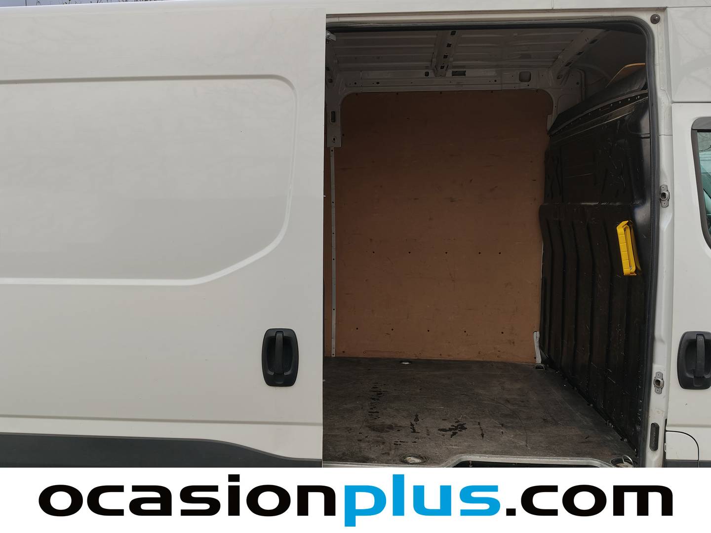 Iveco Daily Iveco Daily Furgon 35S 16 V 3520L/H2 (156 CV) al mejor precio