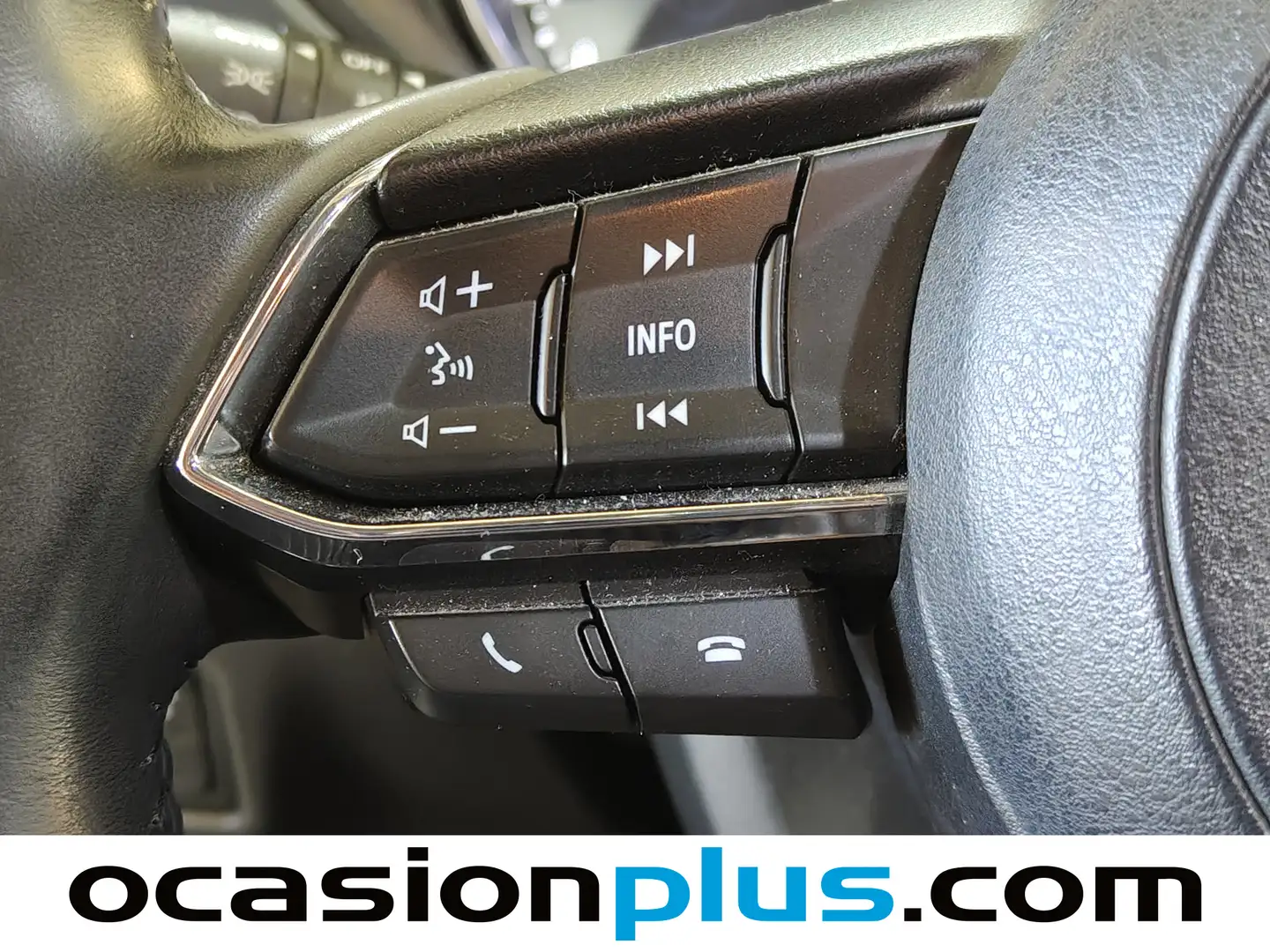 Foto Mazda CX-5 Mazda CX-5 2.0 G Zenith 2WD Auto (165 CV)