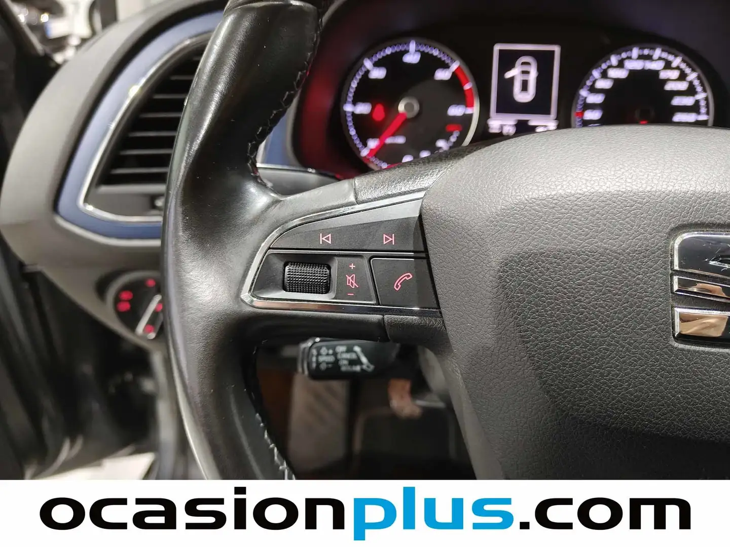 Foto Seat León SEAT León 1.6 TDI S&S Style Connect Plus (110 CV)