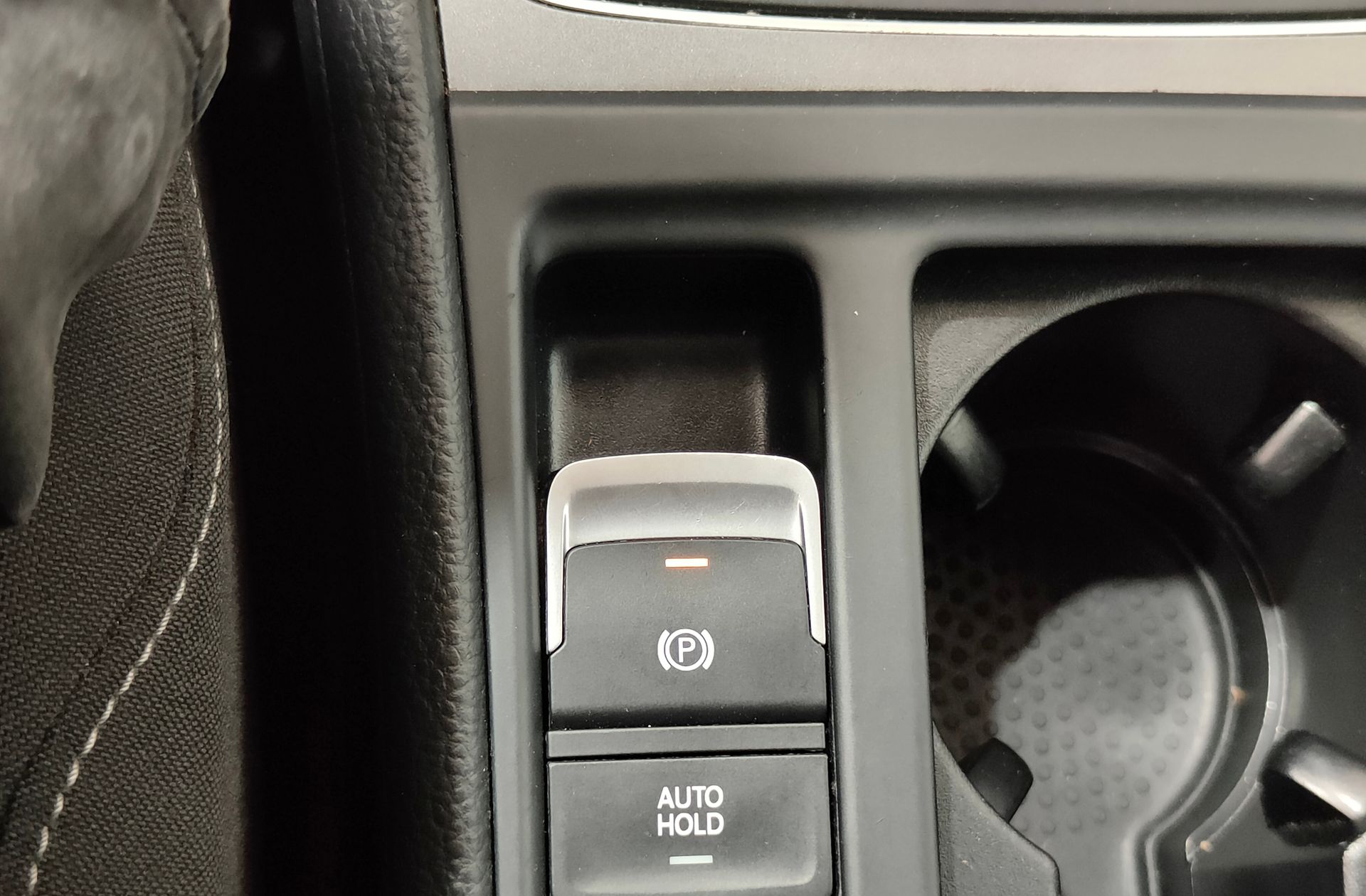 Volkswagen Golf Variant Business 1.6 TDI BMT - foto 27