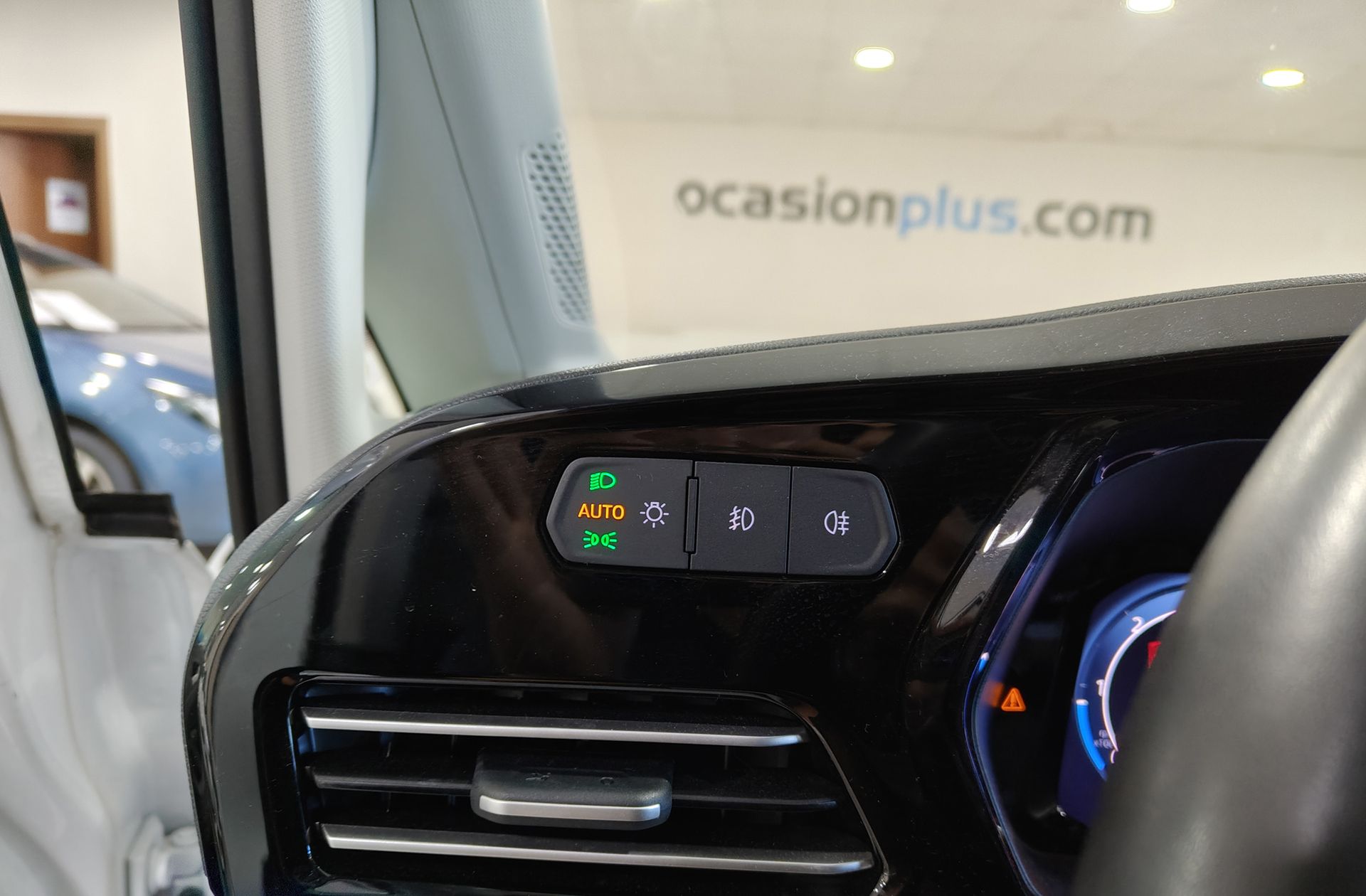 Ford Grand Tourneo Connect 2.0 EcoBlue Titanium 7 plazas - foto 15