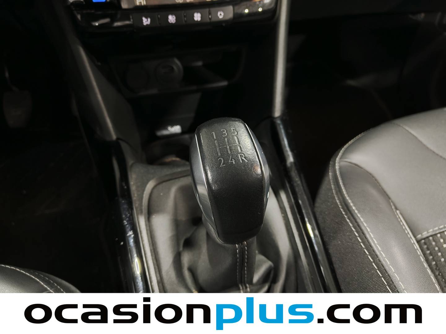 Foto Peugeot 2008 Peugeot 2008 BlueHDi 100 S&S Allure (100 CV)