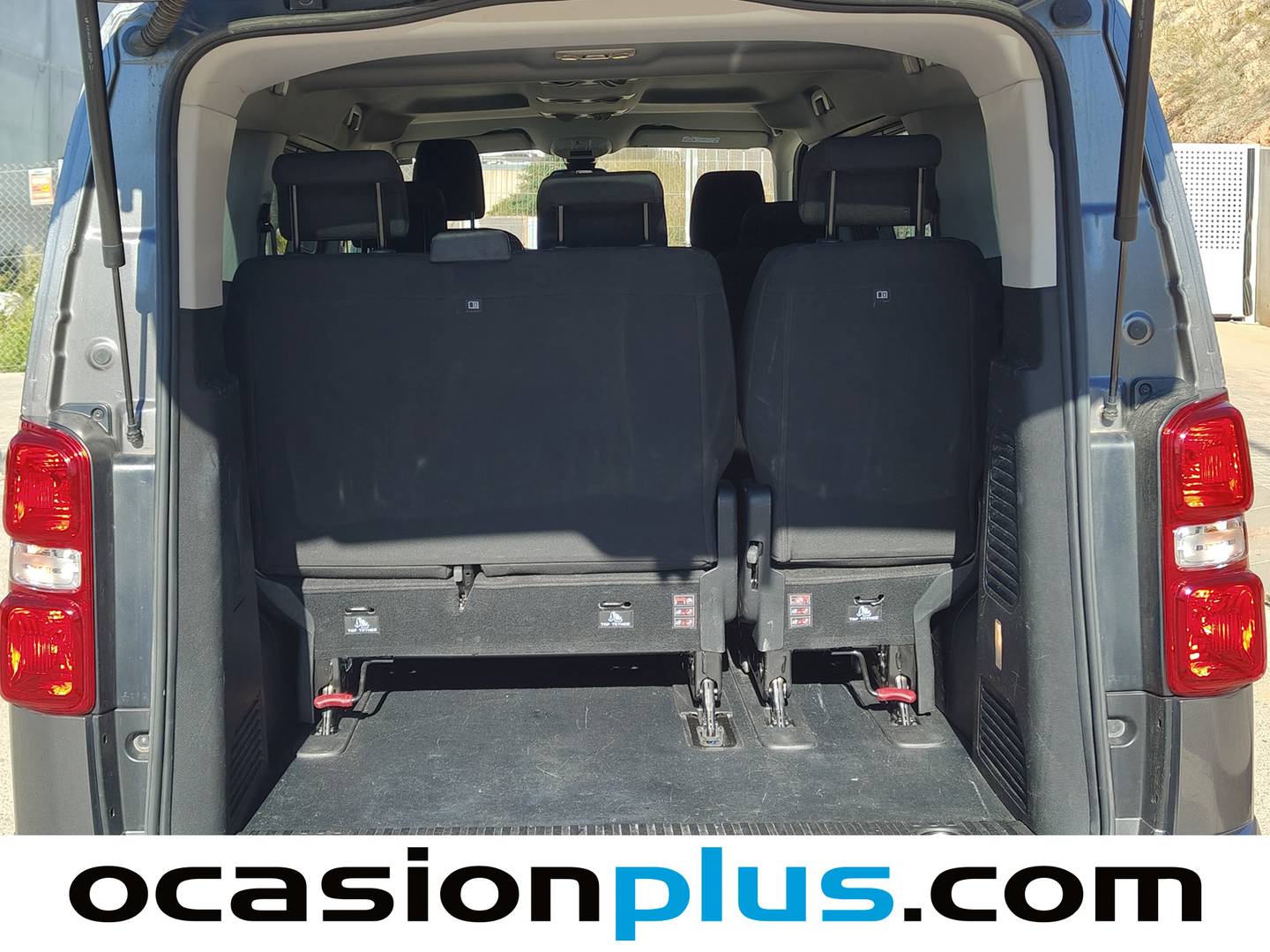 Foto Toyota Proace Verso Toyota Proace Verso 2.0D VX Plus Shuttle L1 (145 CV) 8 Plazas