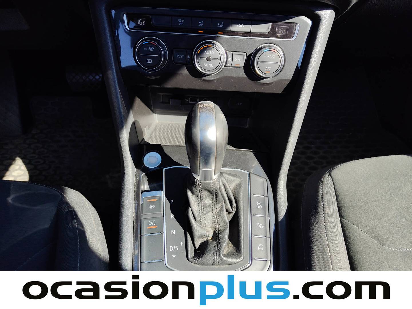 Equipamiento del Volkswagen Tiguan Volkswagen Tiguan Sport 2.0 TDI 4Motion (150 CV) DSG