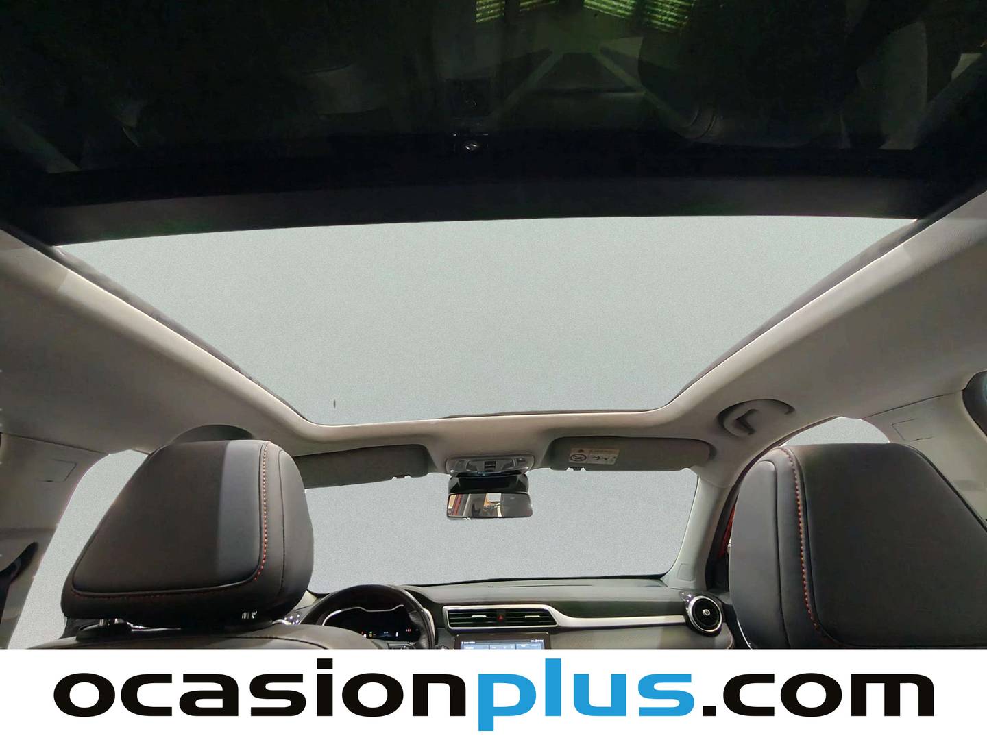 Extras y acabados del MG ZS EV MG ZS Luxury Long Range OBC (156 CV)