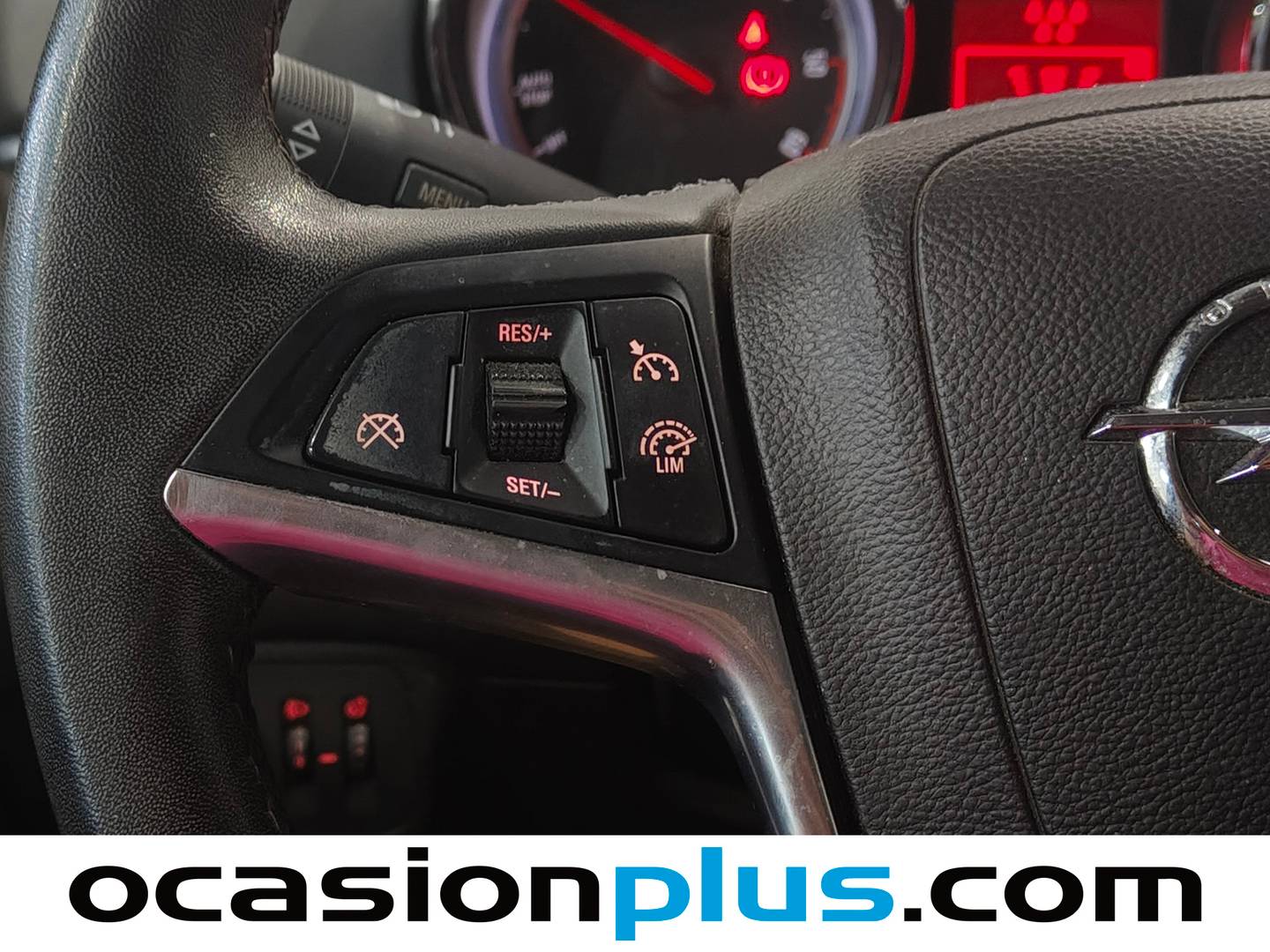 Equipamiento del Opel Zafira Tourer Opel Zafira Tourer 2.0 CDTi S&S Ecoflex Selective (130 CV) 7 Plazas