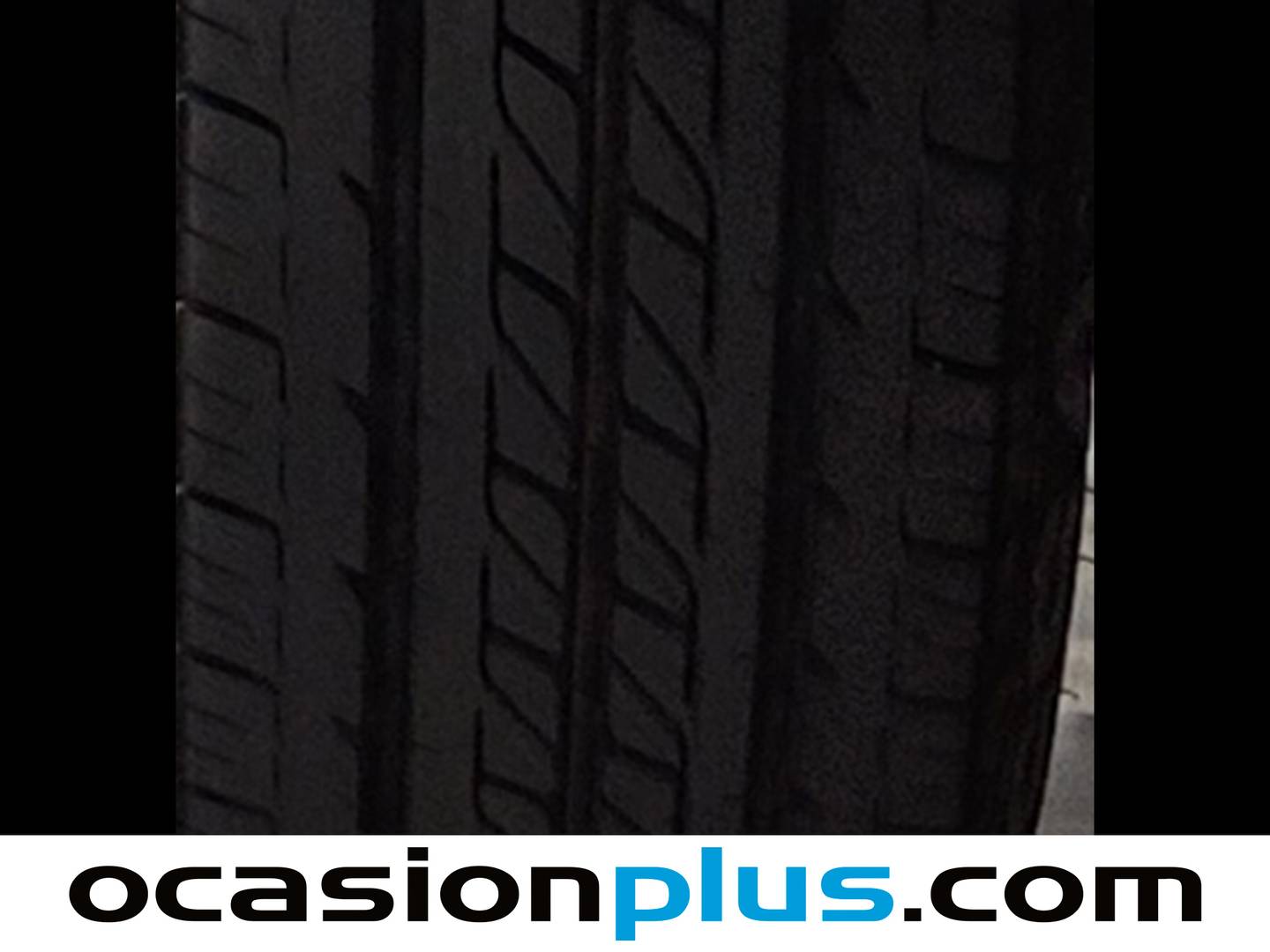 Foto Volkswagen Crafter Volkswagen Crafter Furgon Furgon Batalla Media TN 2.0 TDI (140 CV) 3.500 3 Plazas Camperizada