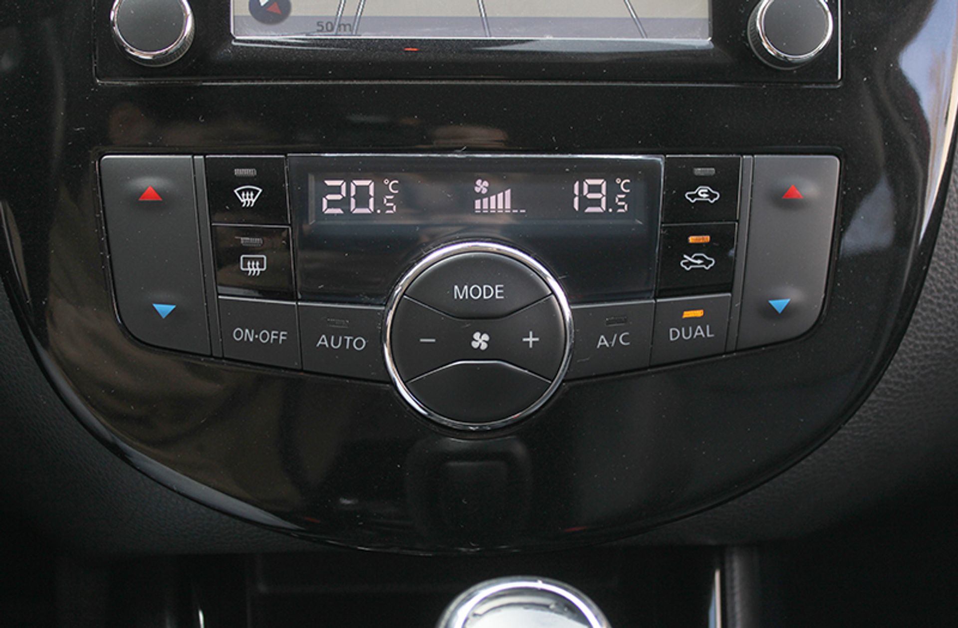 Nissan Pulsar DIG-T 115 Tekna XTronic - foto 30