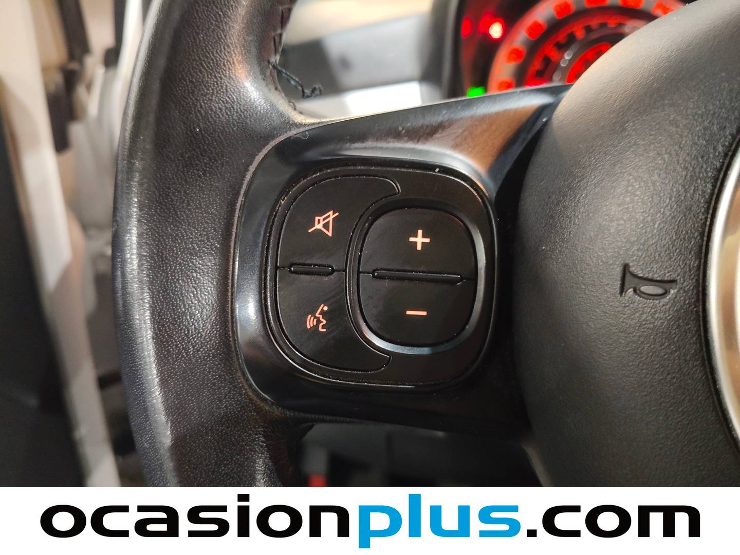 Foto Fiat 500C Fiat 500C 1.0 Hybrid Connect (70 CV)