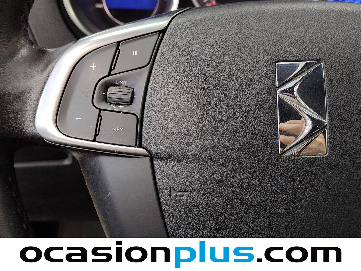 Foto DS DS 4 DS DS4 1.6 BlueHDi STT Desire (120 CV)