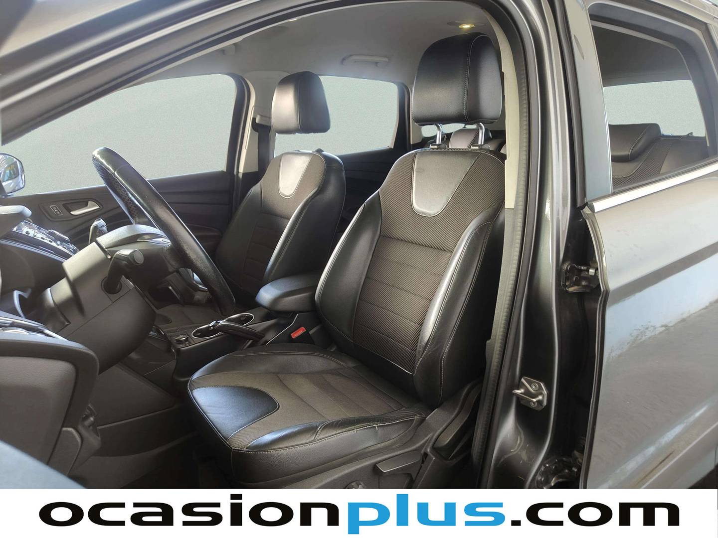 Foto asientos delanteros Ford Kuga Ford Kuga 2.0 TDCI Titanium 4x4 Powershift (163 CV)