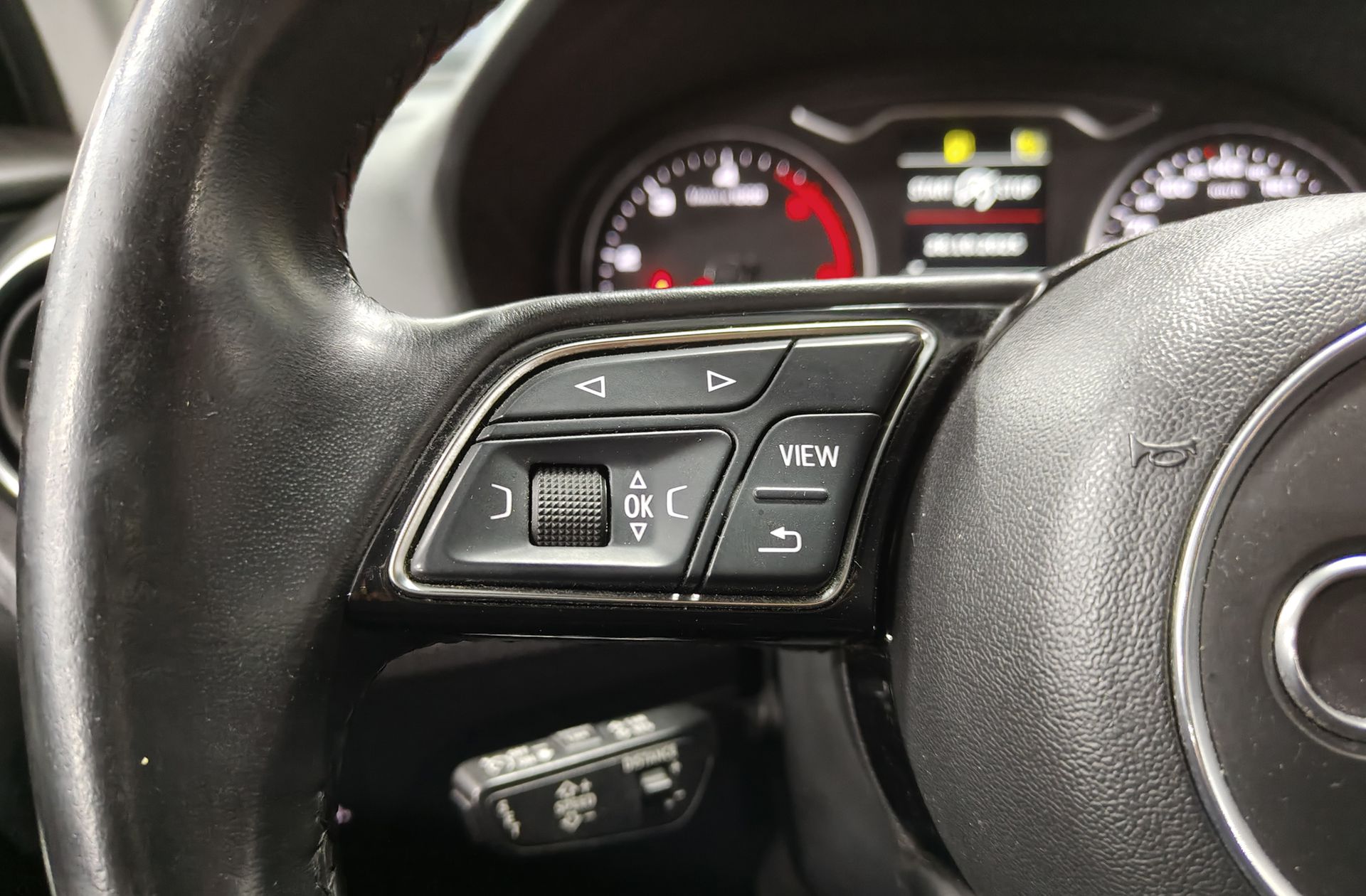 Audi Q2 30 TDI - foto 24